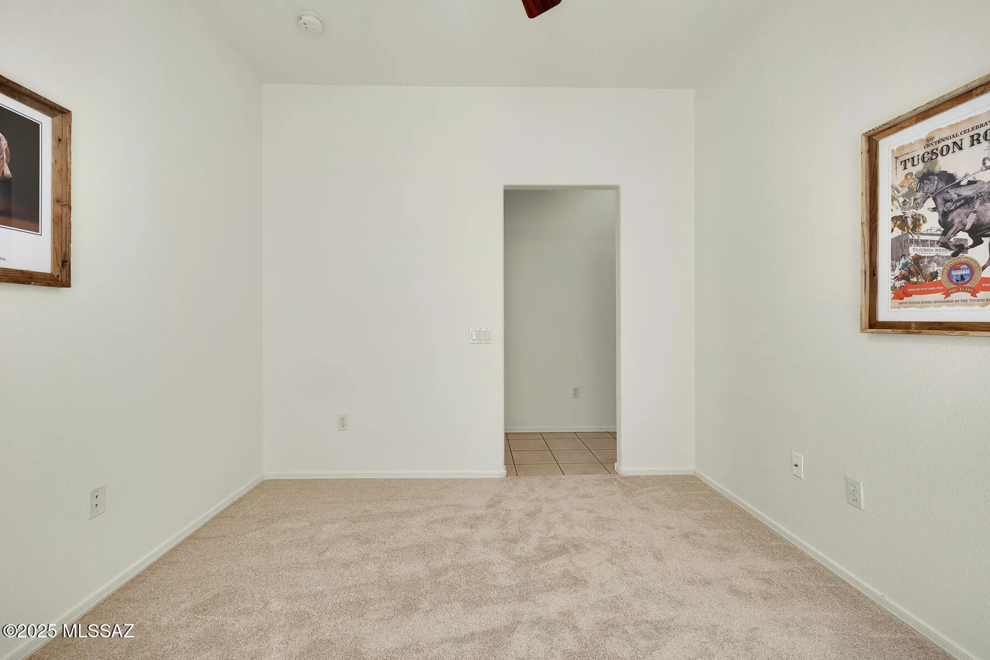 Property Slideshow image 27 of 50 | 7975 w blue heron way, Tucson, AZ, 85743