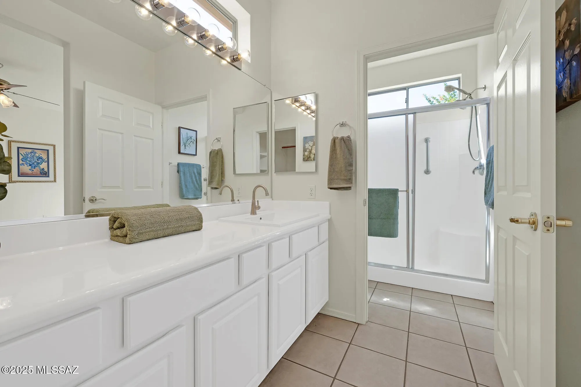 Property Slideshow image 24 of 50 | 7975 w blue heron way, Tucson, AZ, 85743