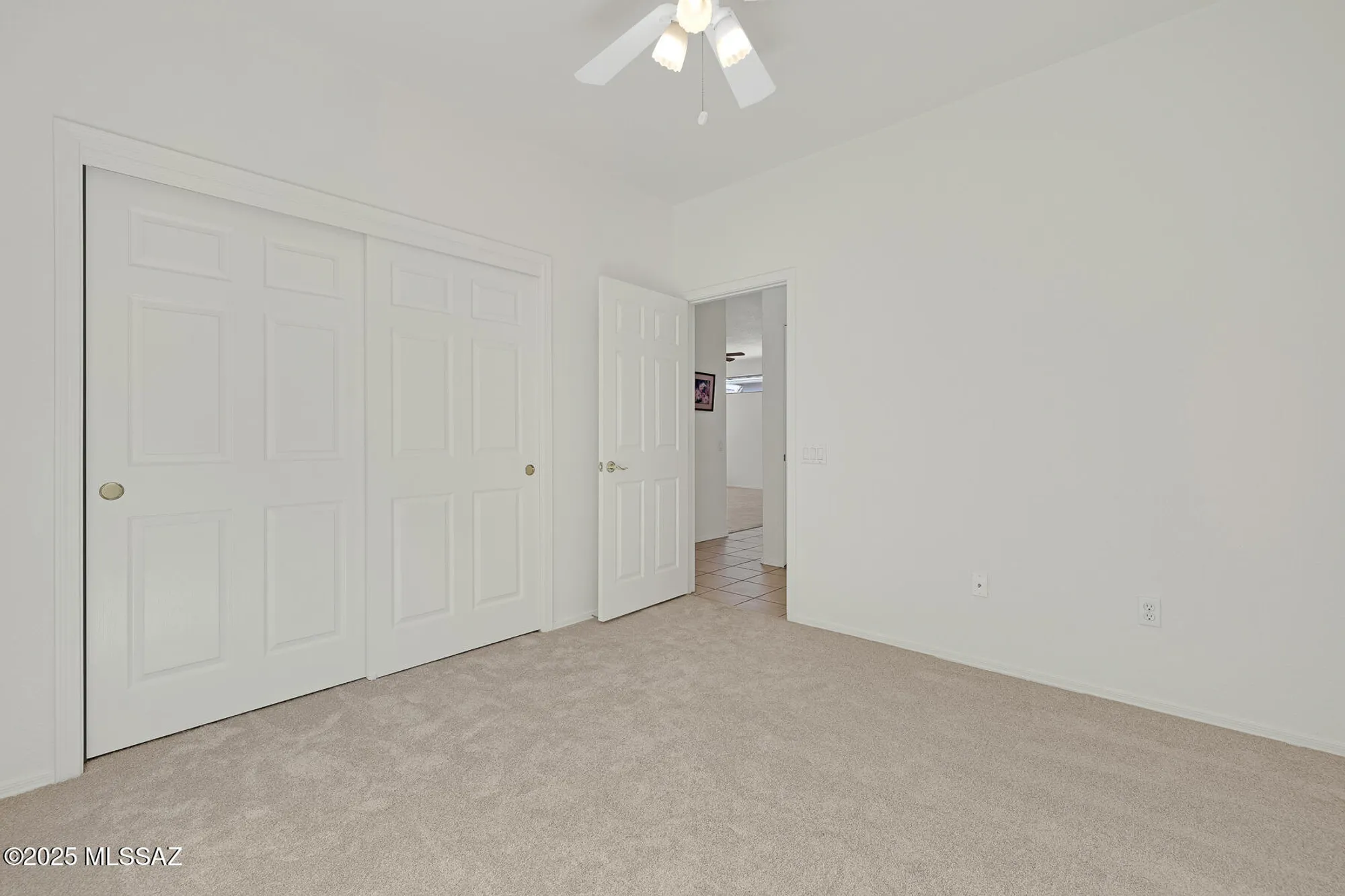 Property Slideshow image 30 of 50 | 7975 w blue heron way, Tucson, AZ, 85743