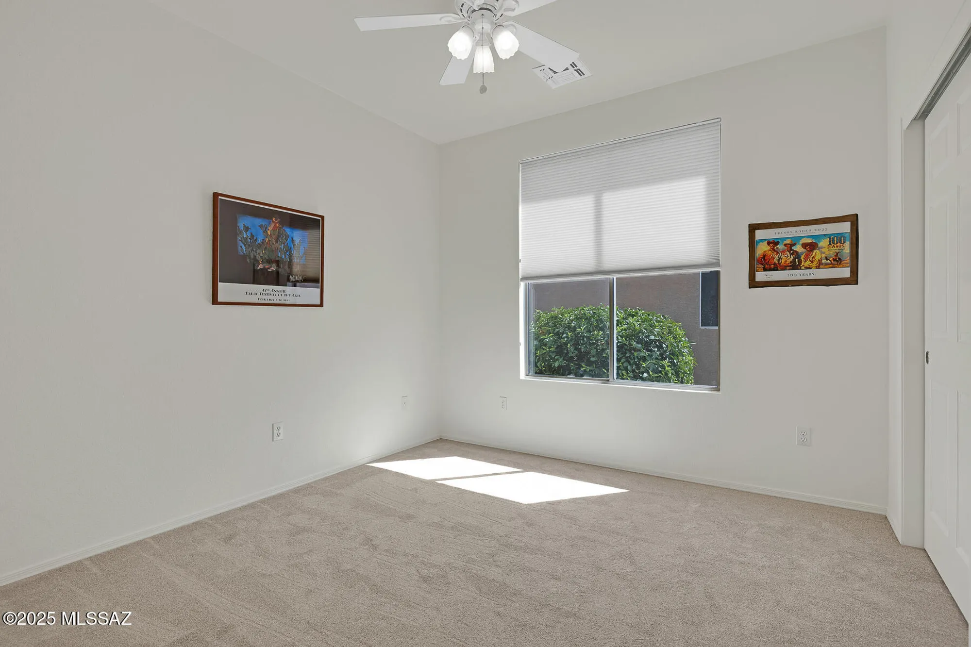 Property Slideshow image 29 of 50 | 7975 w blue heron way, Tucson, AZ, 85743