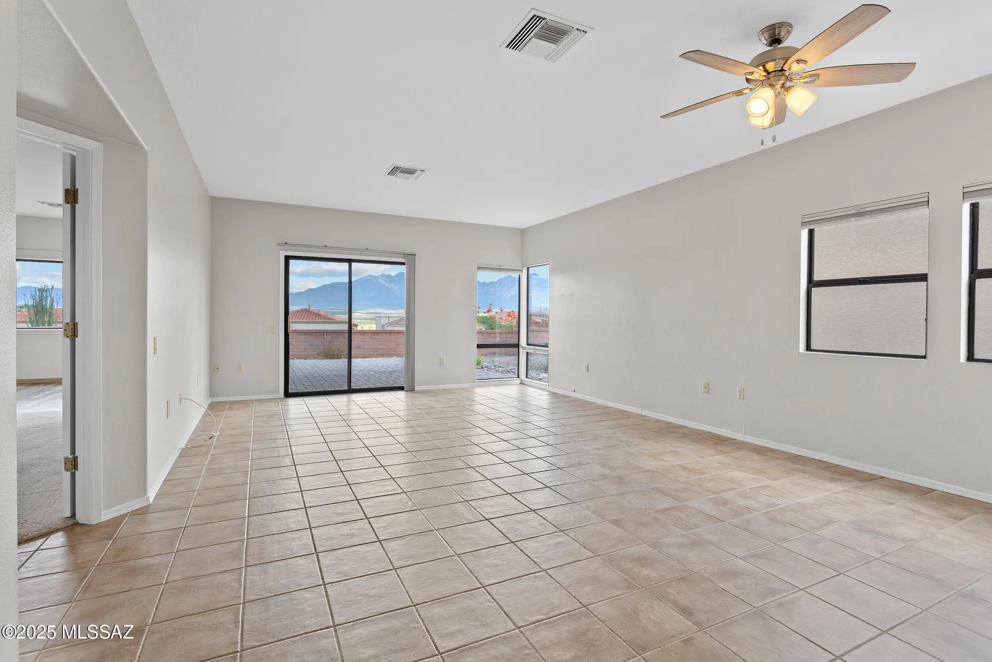 Property Slideshow image 6 of 27 | 4879 s view ridge dr, Green Valley, AZ, 85622
