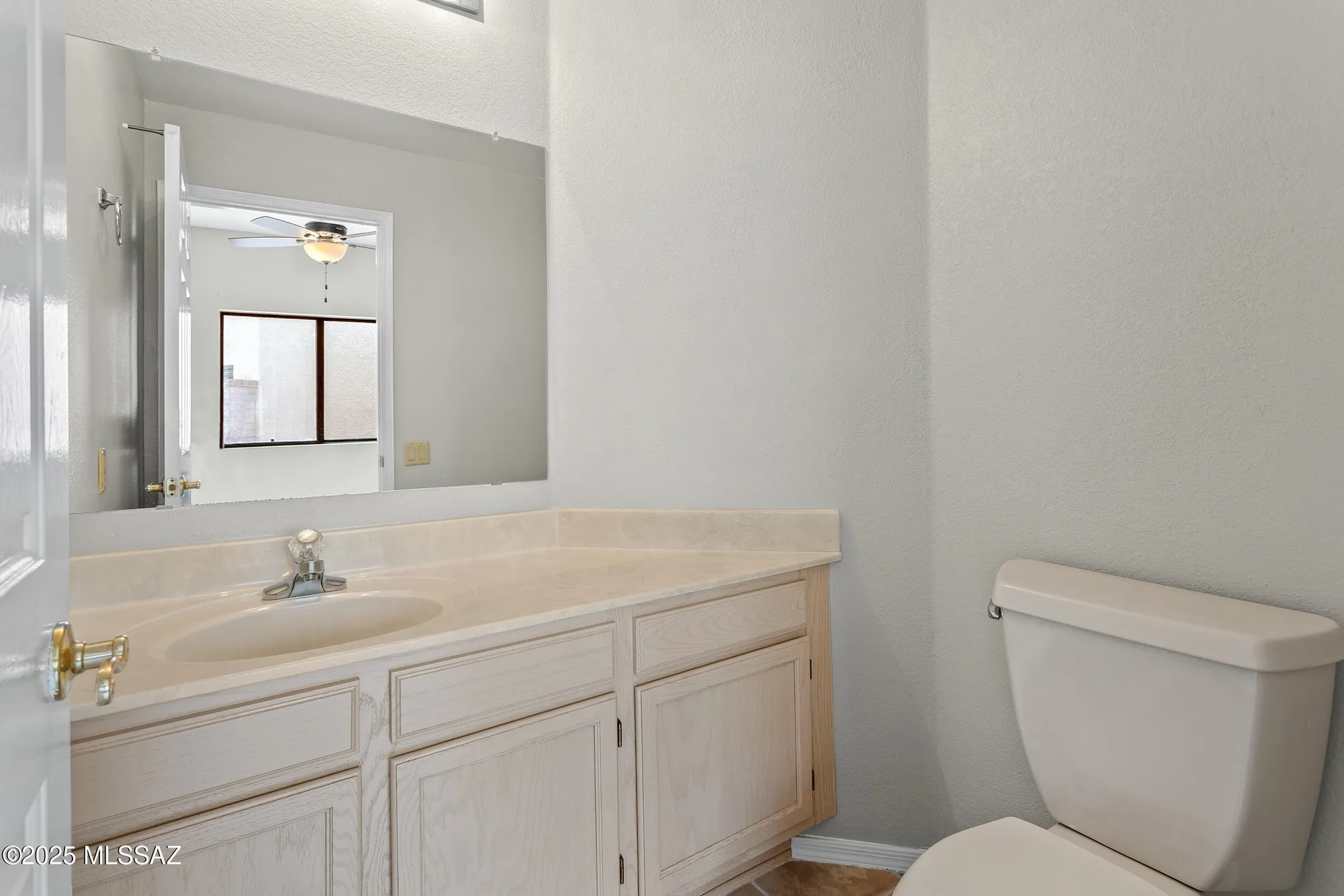 Property Slideshow image 17 of 27 | 4879 s view ridge dr, Green Valley, AZ, 85622