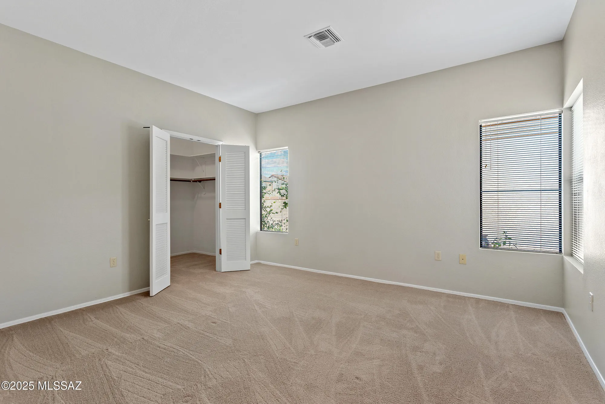 Property Slideshow image 14 of 27 | 4879 s view ridge dr, Green Valley, AZ, 85622