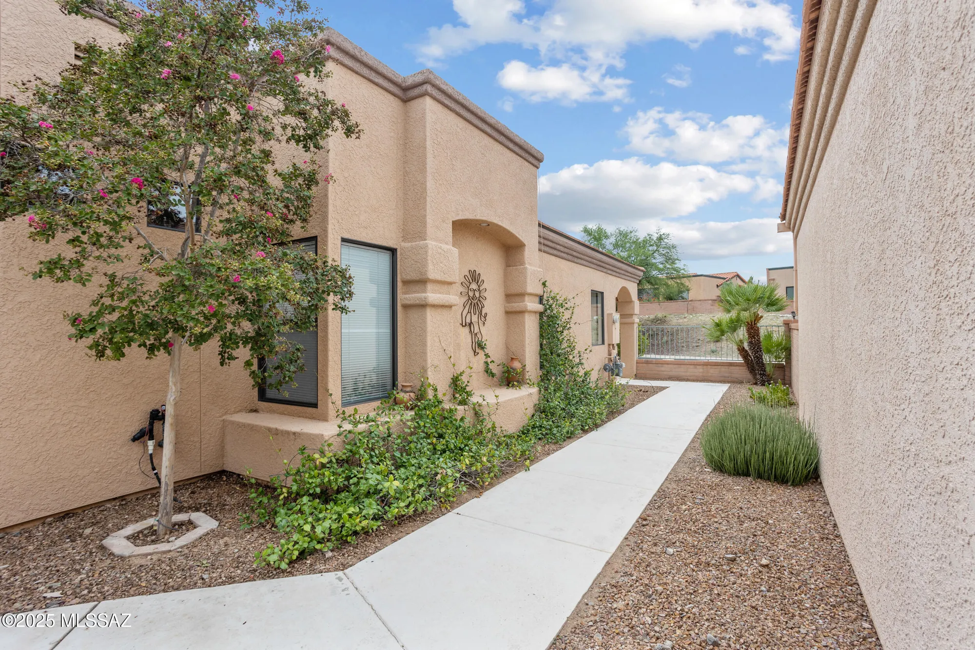 Property Slideshow image 4 of 27 | 4879 s view ridge dr, Green Valley, AZ, 85622