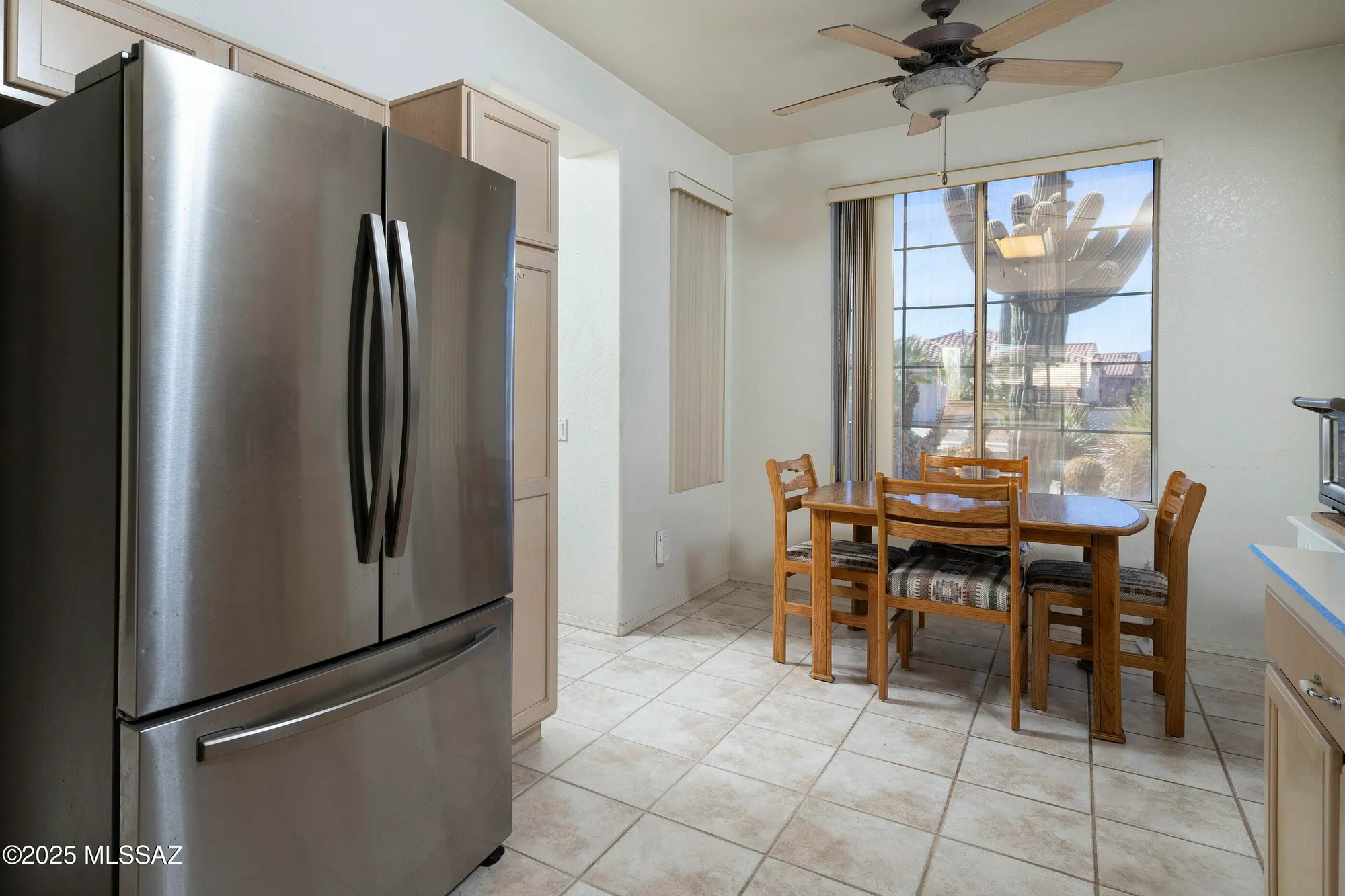 Property Slideshow image 3 of 16 | 7626 w amber ridge way, Tucson, AZ, 85743