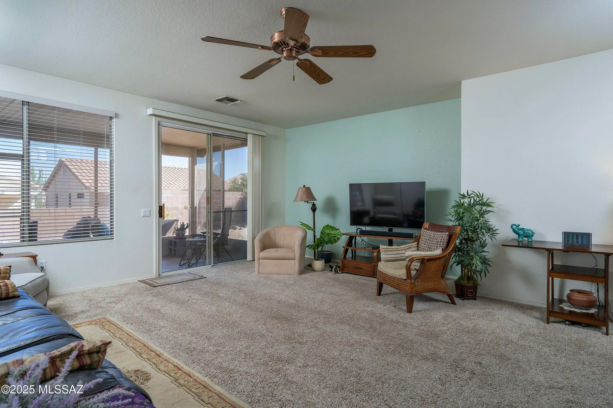 Property Slideshow image 6 of 16 | 7626 w amber ridge way, Tucson, AZ, 85743