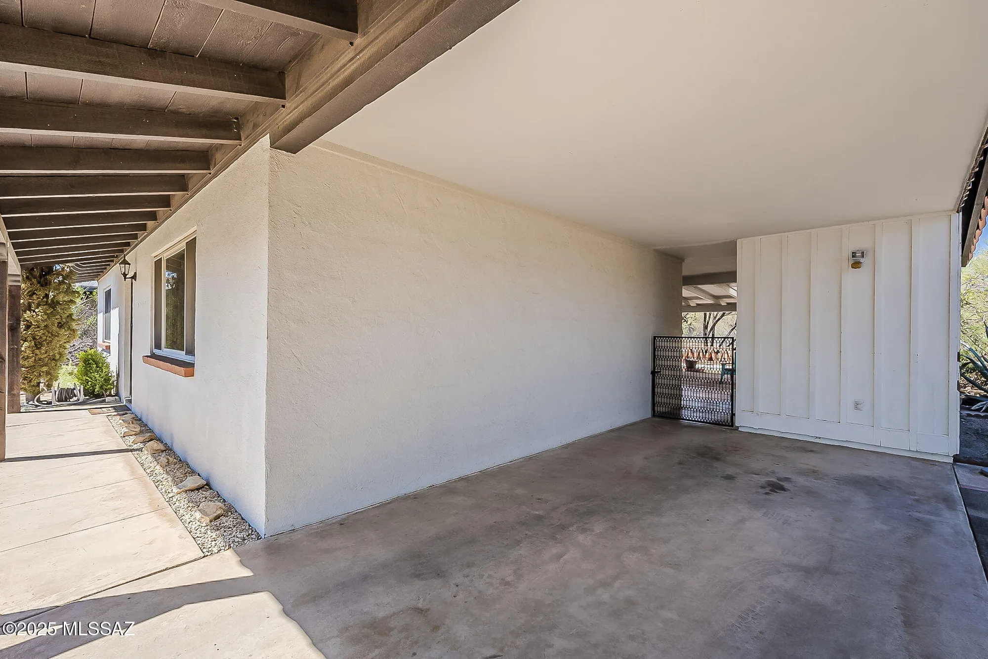 Property Slideshow image 30 of 51 | 316 s abrego dr, Green Valley, AZ, 85614