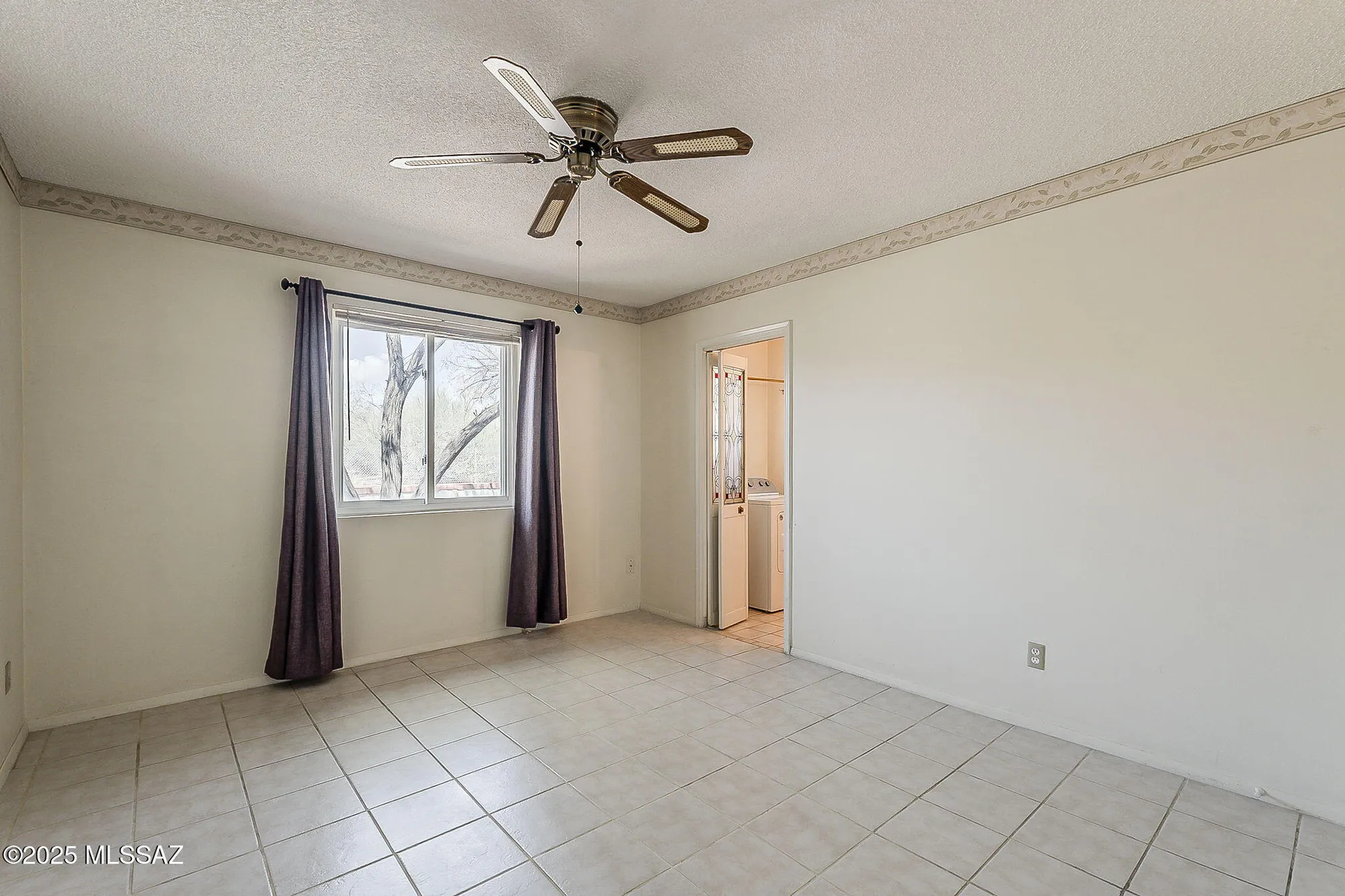 Property Slideshow image 22 of 51 | 316 s abrego dr, Green Valley, AZ, 85614