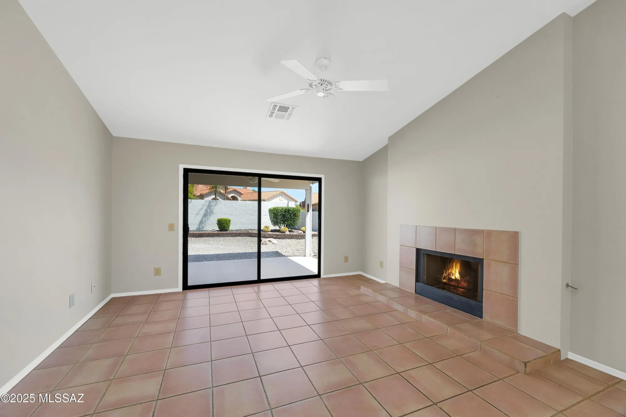 Property Slideshow image 12 of 50 | 64714 e drifter dr, Tucson, AZ, 85739