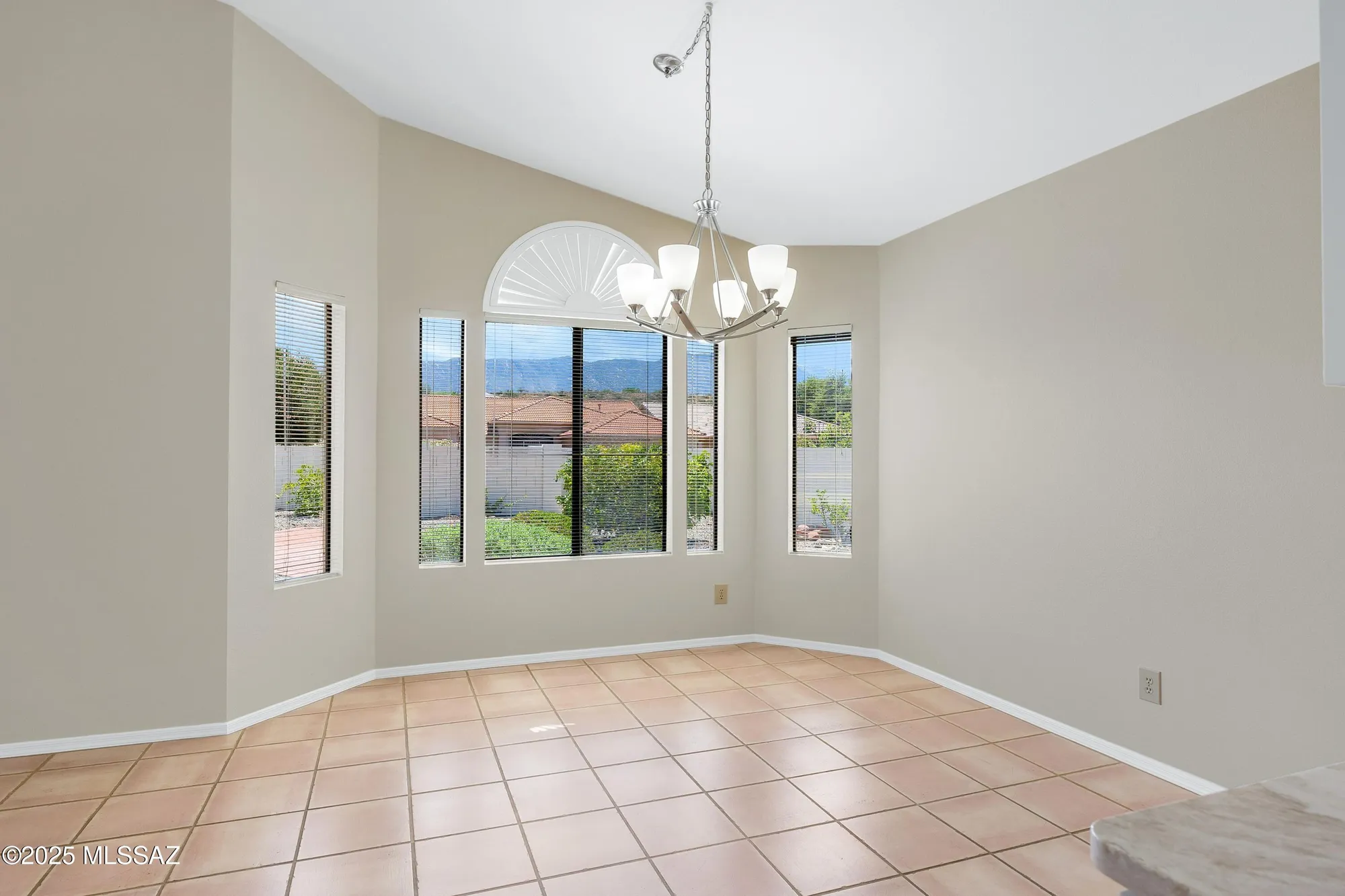 Property Slideshow image 16 of 50 | 64714 e drifter dr, Tucson, AZ, 85739