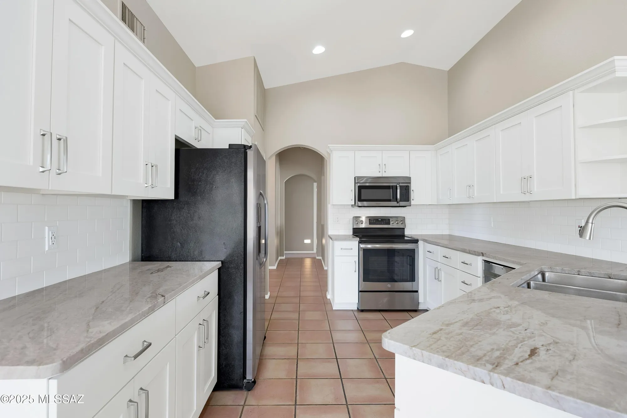 Property Slideshow image 18 of 50 | 64714 e drifter dr, Tucson, AZ, 85739