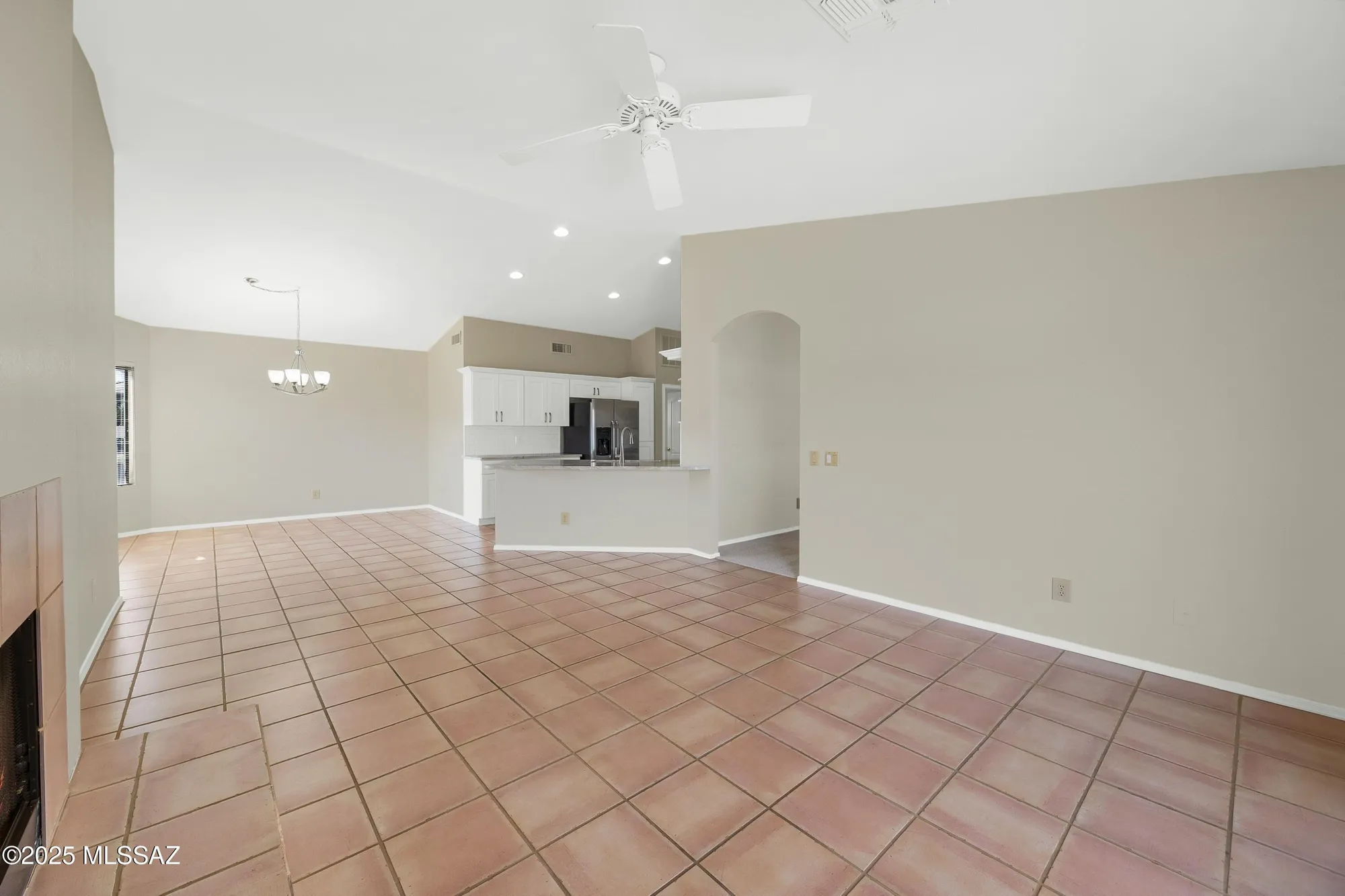 Property Slideshow image 14 of 50 | 64714 e drifter dr, Tucson, AZ, 85739