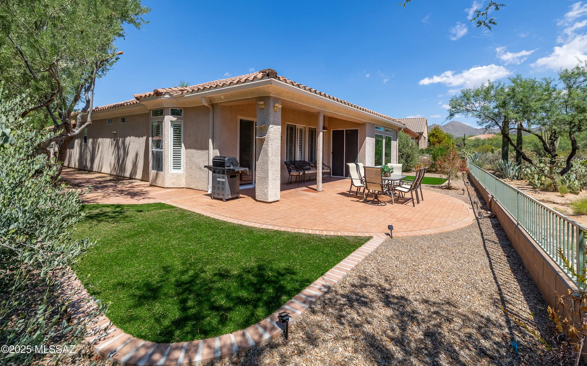 Property Slideshow image 34 of 47 | 12988 n burrobush loop, Marana, AZ, 85658