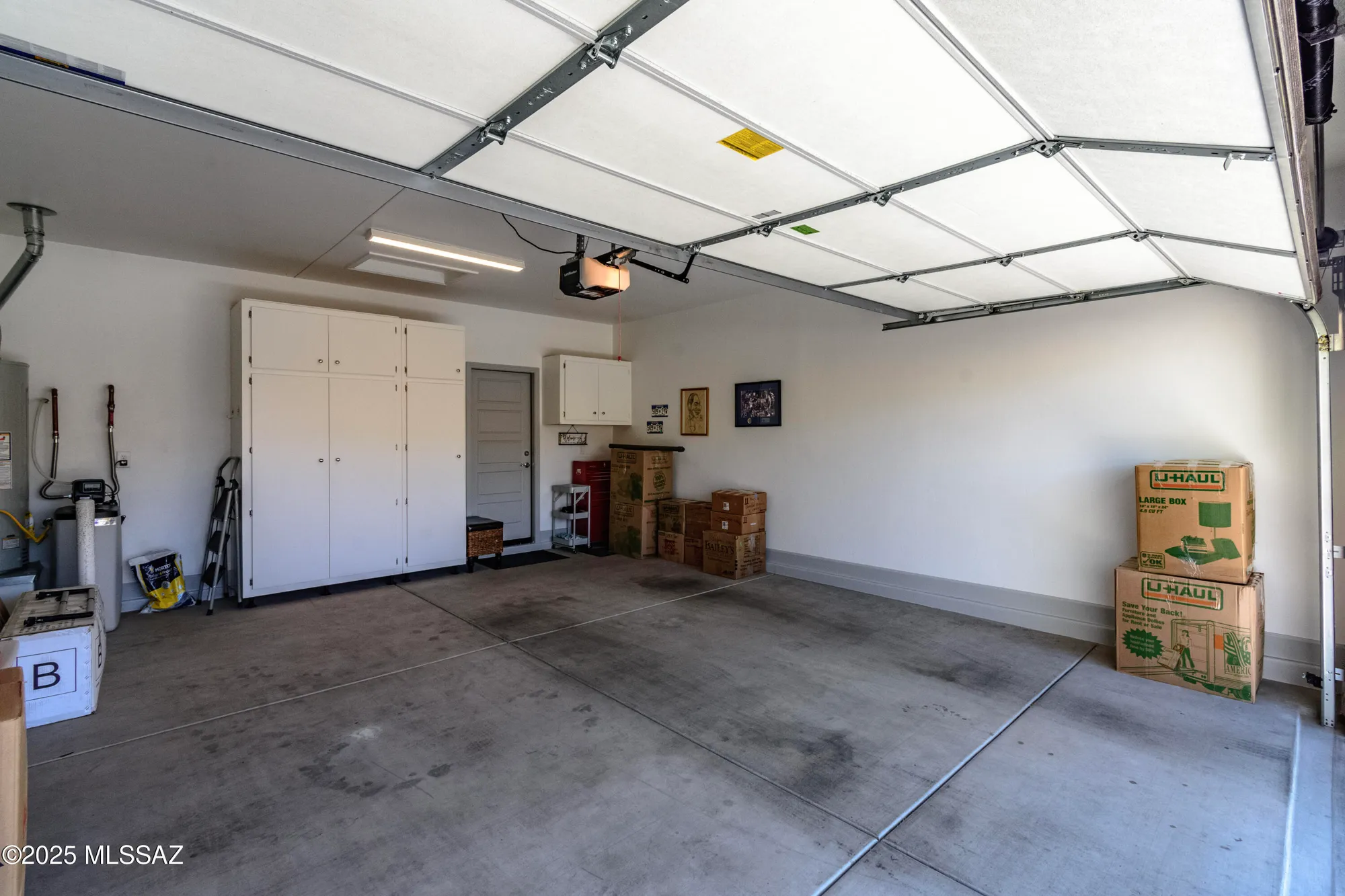 Property Slideshow image 35 of 38 | 1618 e horned lark dr, Green Valley, AZ, 85614