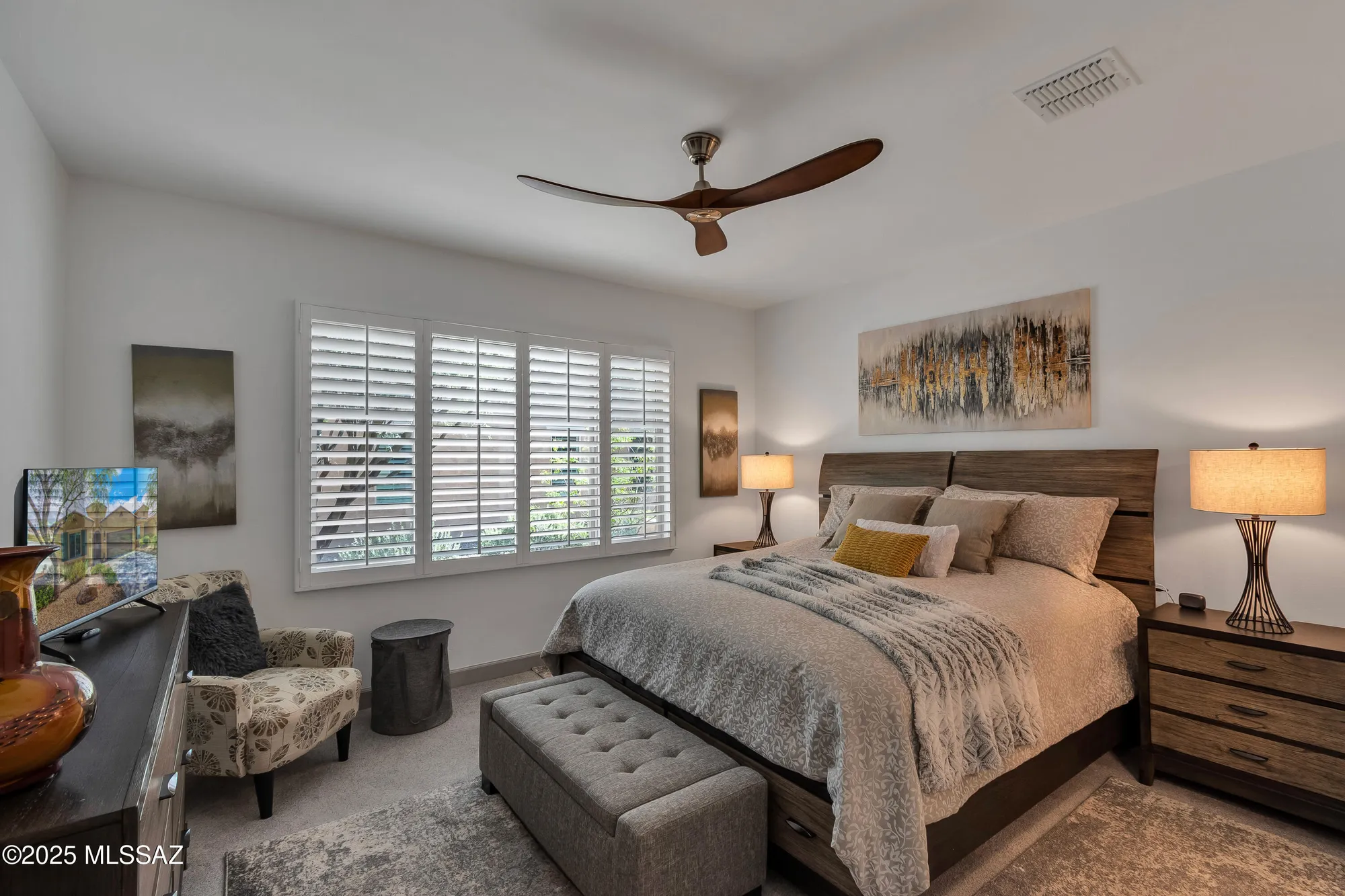 Property Slideshow image 15 of 38 | 1618 e horned lark dr, Green Valley, AZ, 85614