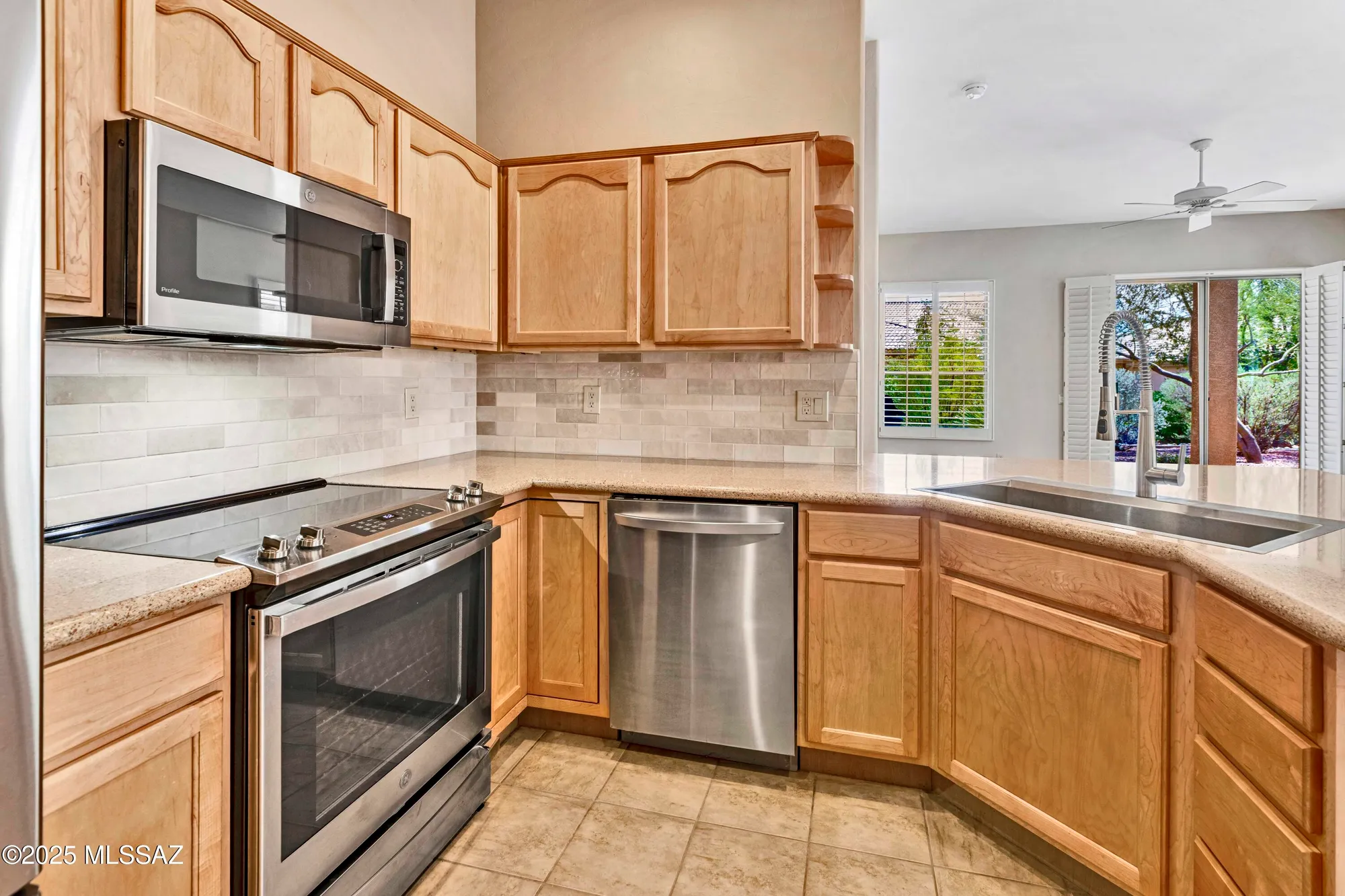 Property Slideshow image 17 of 41 | 63711 e haven ln, Tucson, AZ, 85739
