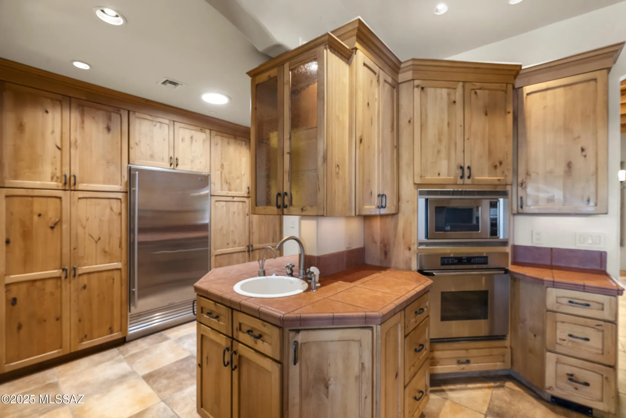 Property Slideshow image 10 of 46 | 525 w paseo santa isabel, Green Valley, AZ, 85622