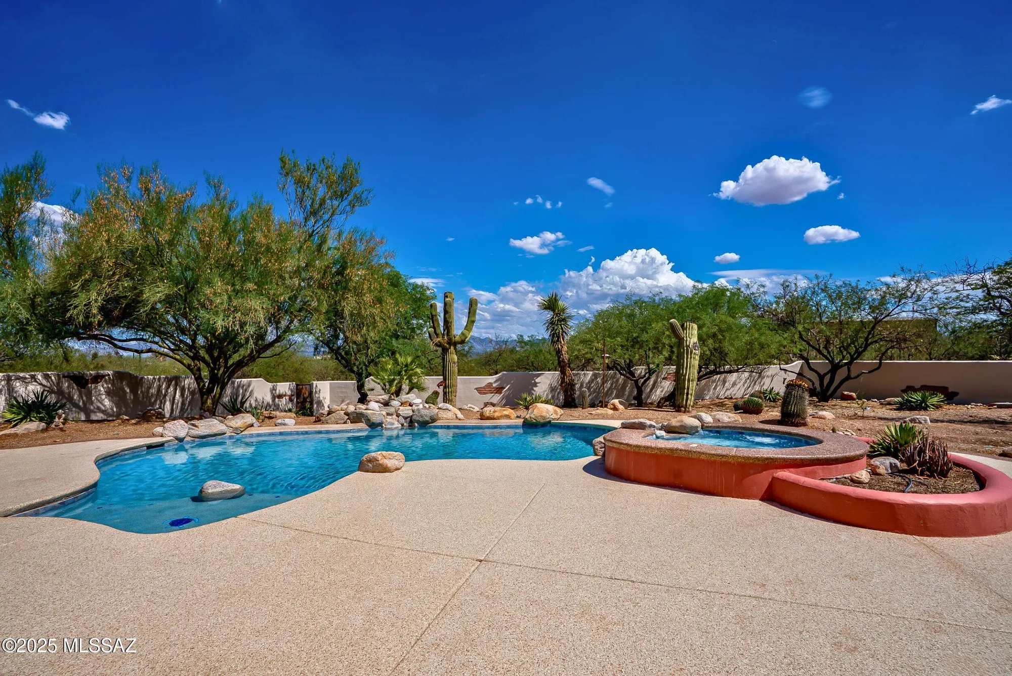 Property Slideshow image 35 of 46 | 525 w paseo santa isabel, Green Valley, AZ, 85622