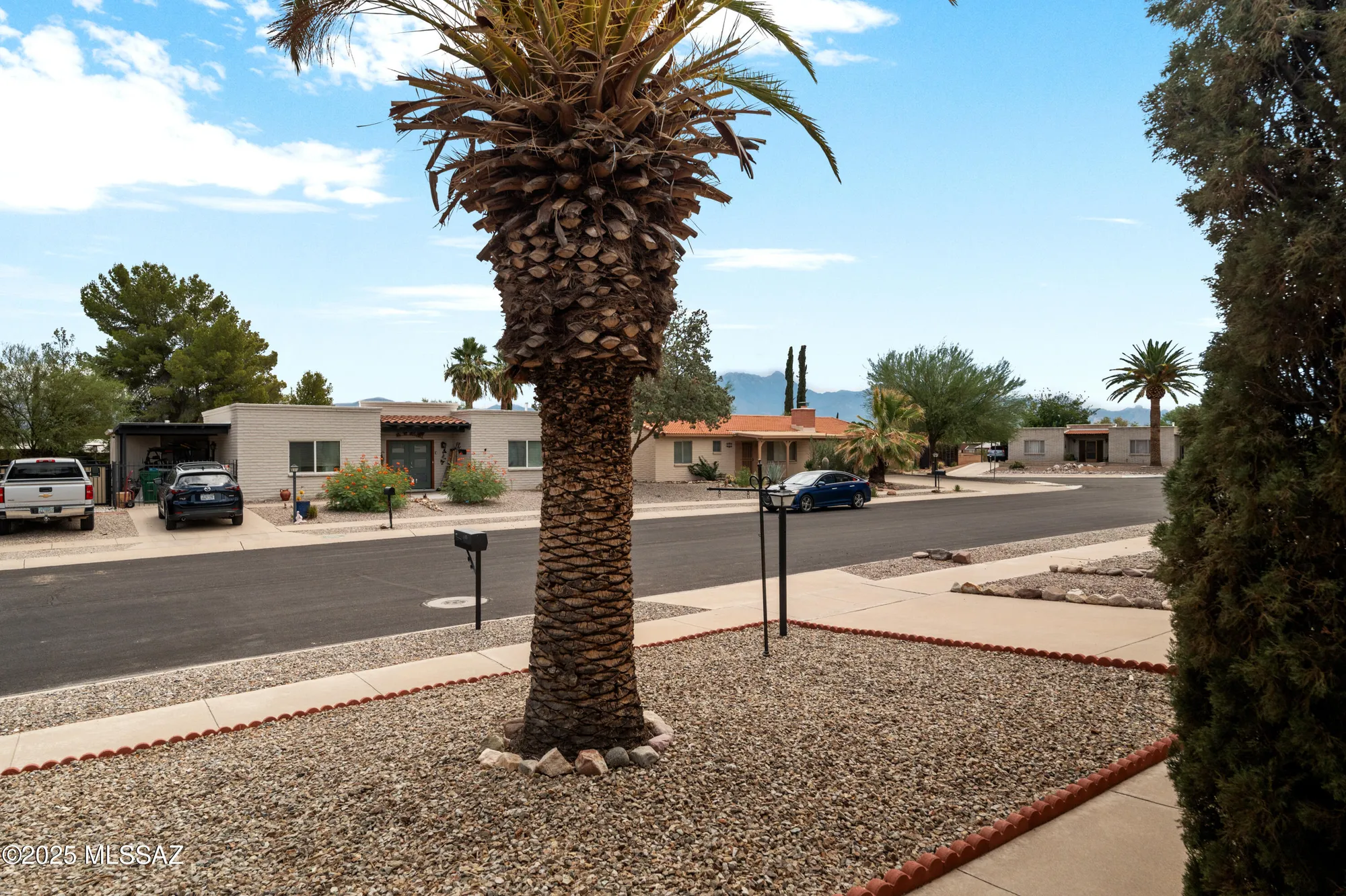 Property Slideshow image 2 of 48 | 1000 s la higuera, Green Valley, AZ, 85614