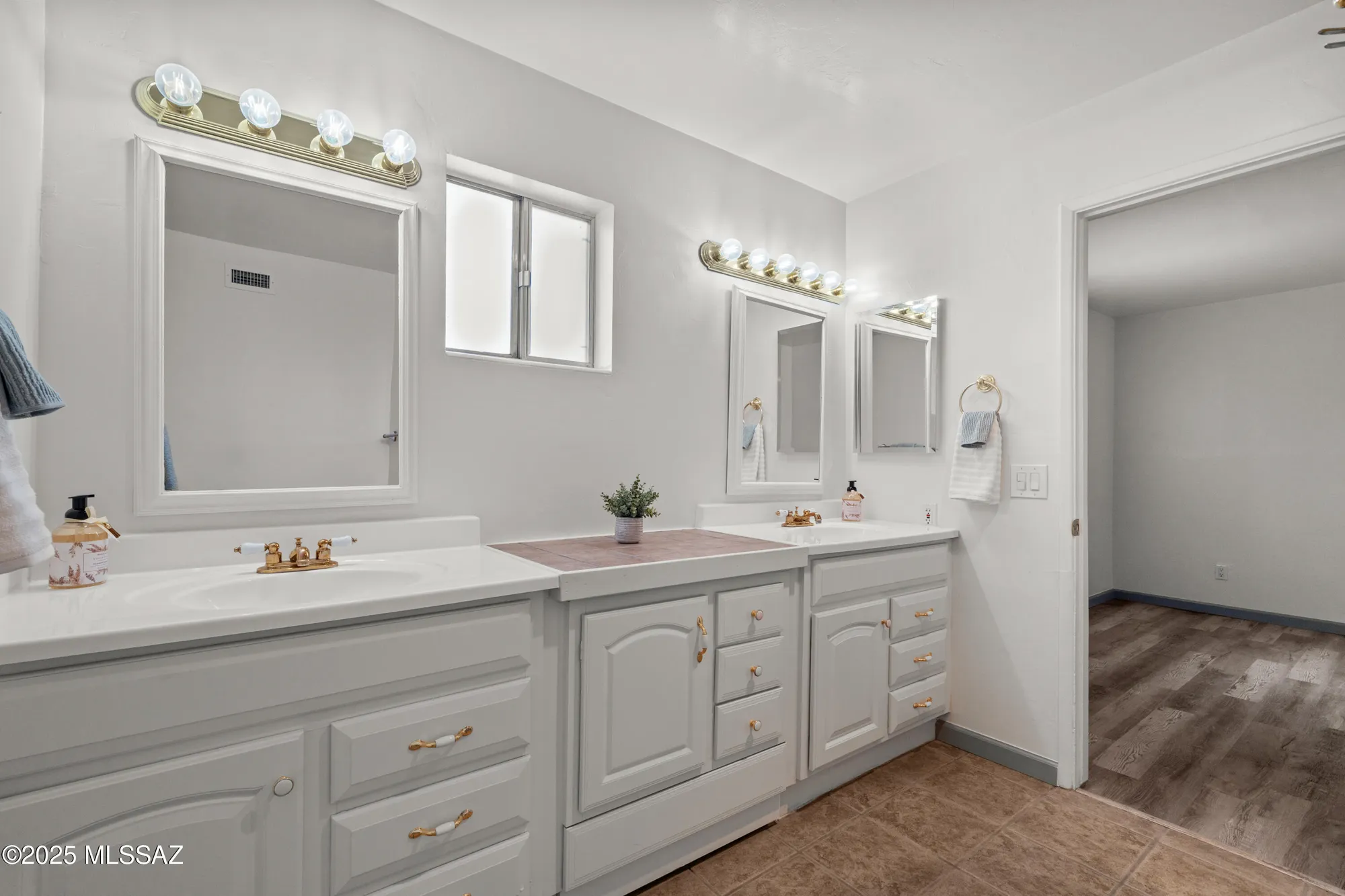 Property Slideshow image 34 of 48 | 1000 s la higuera, Green Valley, AZ, 85614