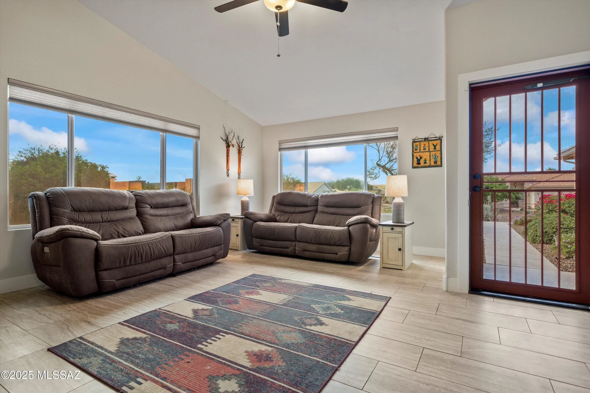 Property Slideshow image 9 of 35 | 36395 s rock crest dr, Tucson, AZ, 85739