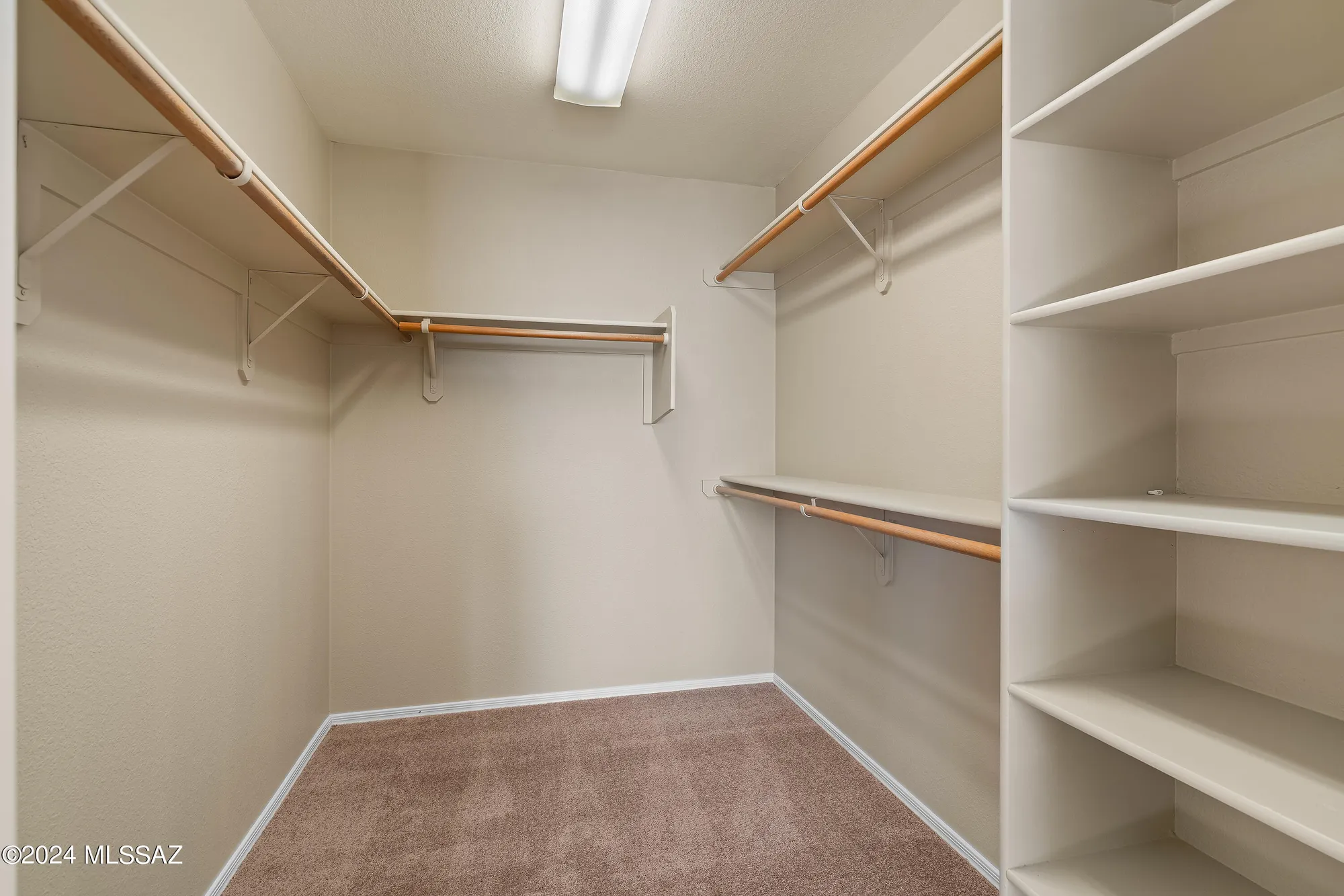 Property Slideshow image 19 of 31 | 13792 e langtry ln, Tucson, AZ, 85747