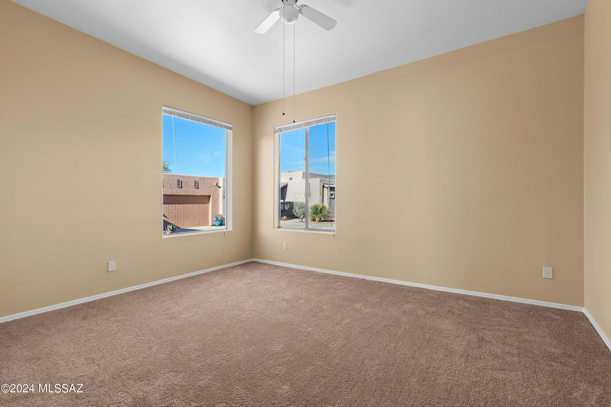 Property Slideshow image 23 of 31 | 13792 e langtry ln, Tucson, AZ, 85747