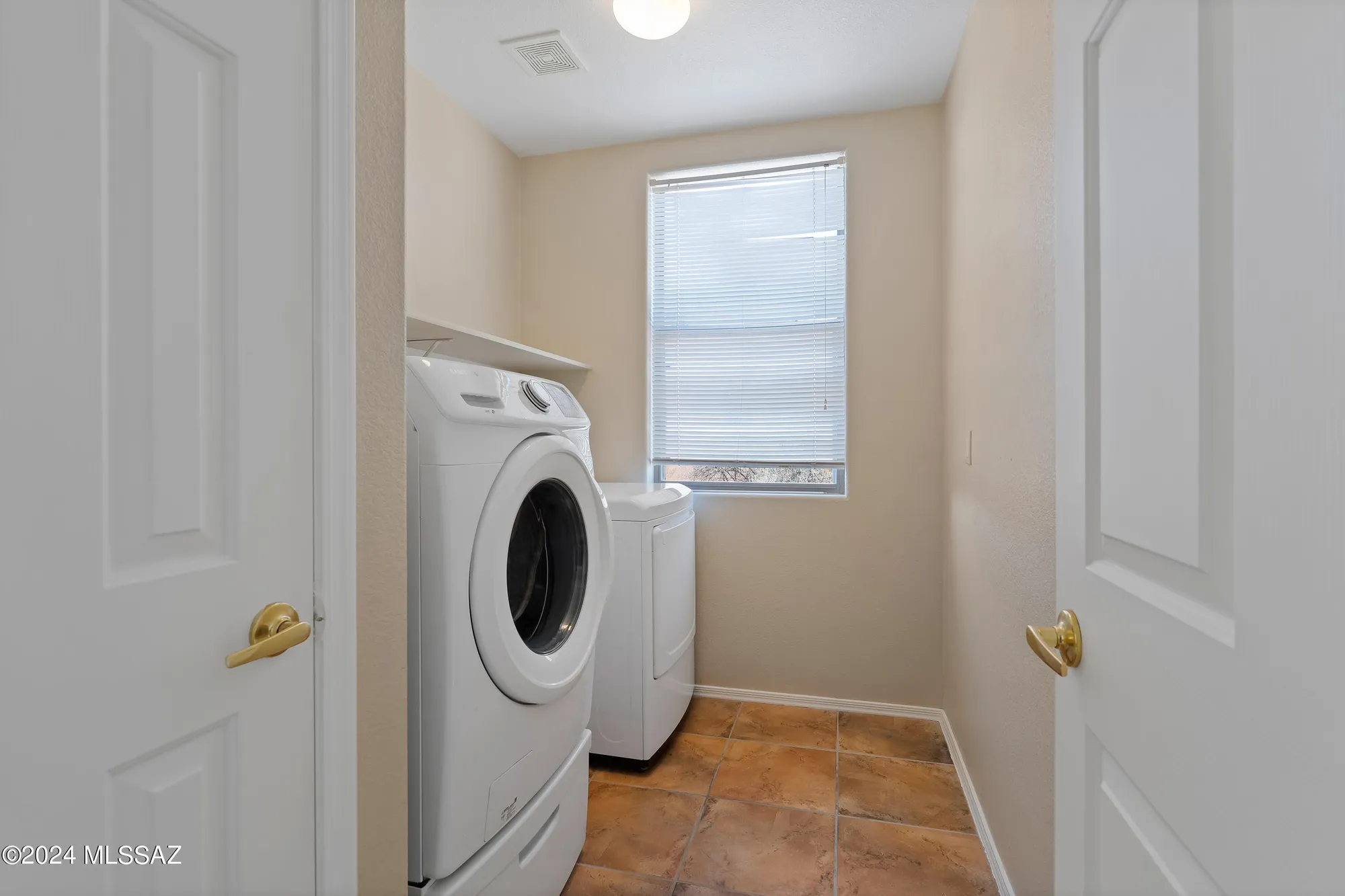 Property Slideshow image 26 of 31 | 13792 e langtry ln, Tucson, AZ, 85747