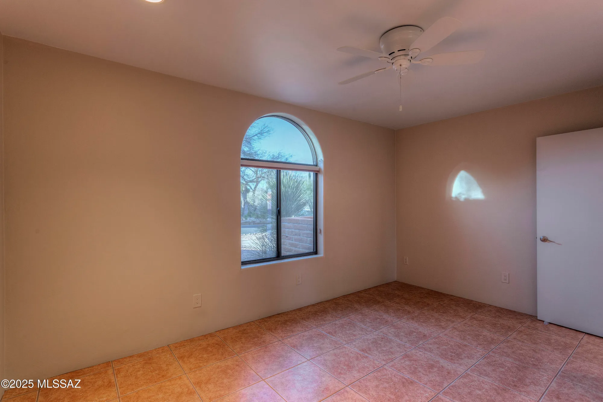 Property Slideshow image 25 of 33 | 511 s paseo lazo cir, Green Valley, AZ, 85614