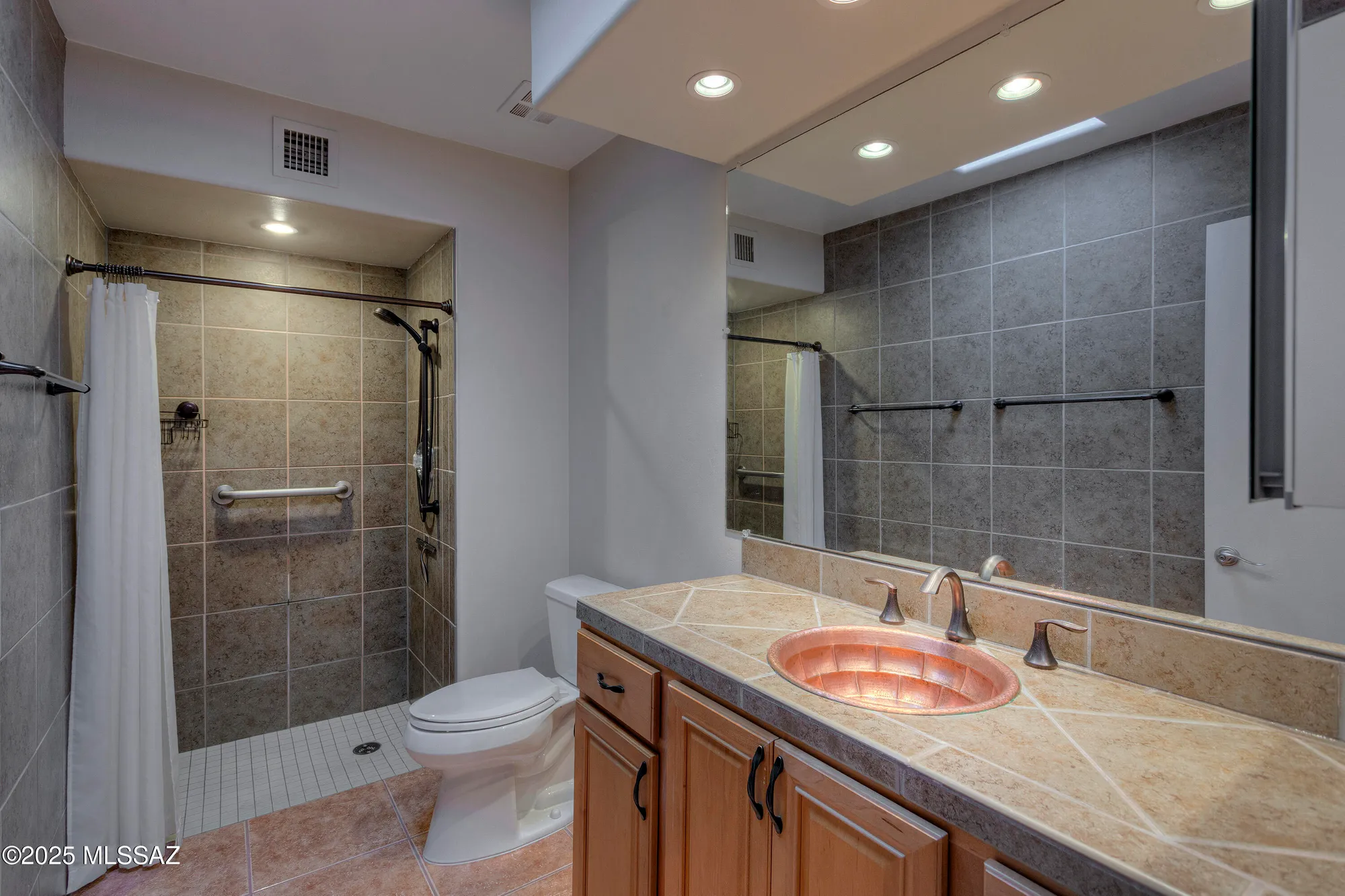 Property Slideshow image 21 of 33 | 511 s paseo lazo cir, Green Valley, AZ, 85614