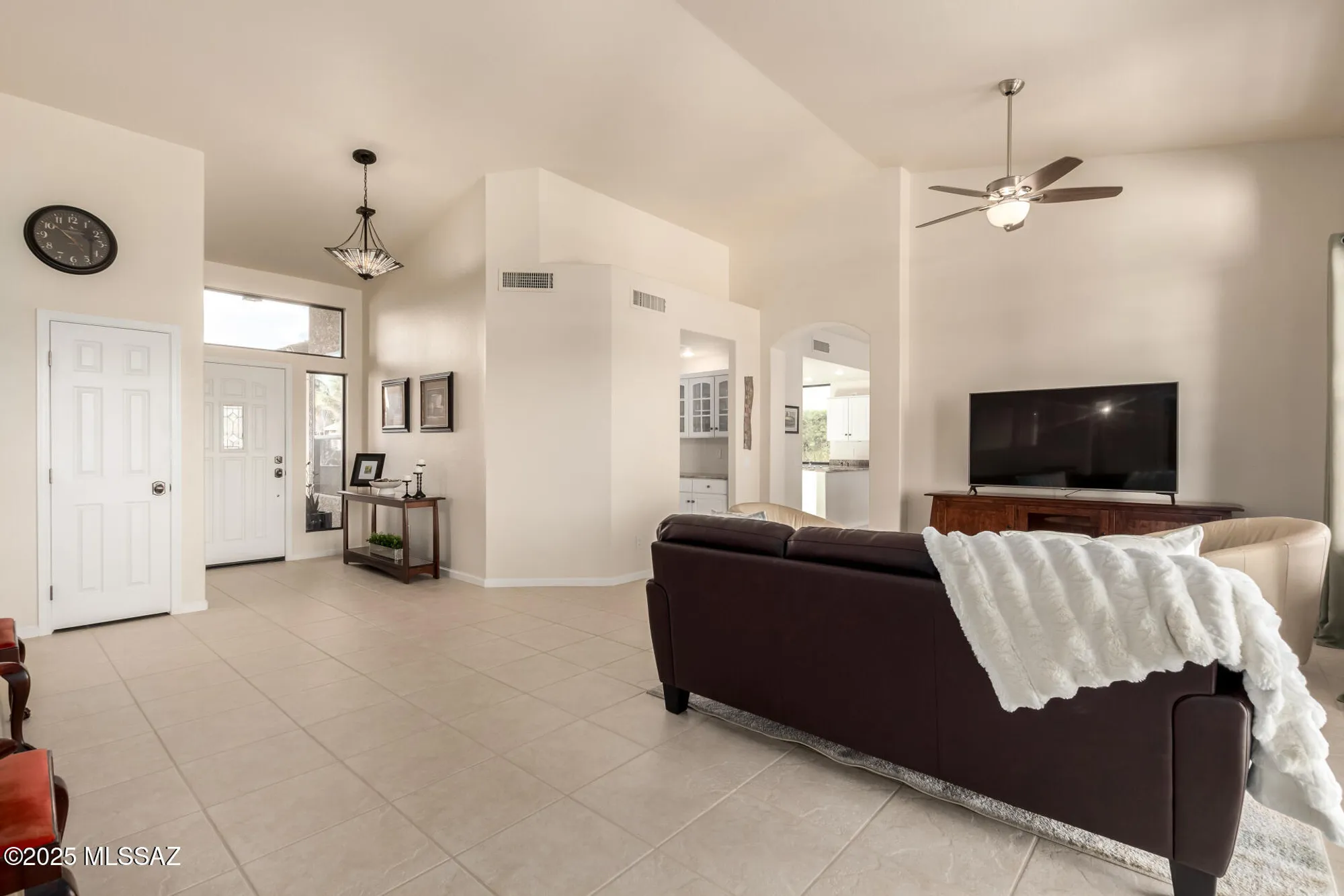 Property Slideshow image 10 of 36 | 37982 s desert highland dr, Tucson, AZ, 85739