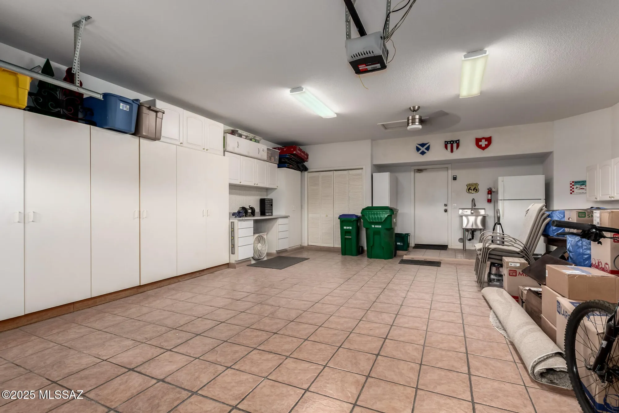 Property Slideshow image 27 of 36 | 37982 s desert highland dr, Tucson, AZ, 85739