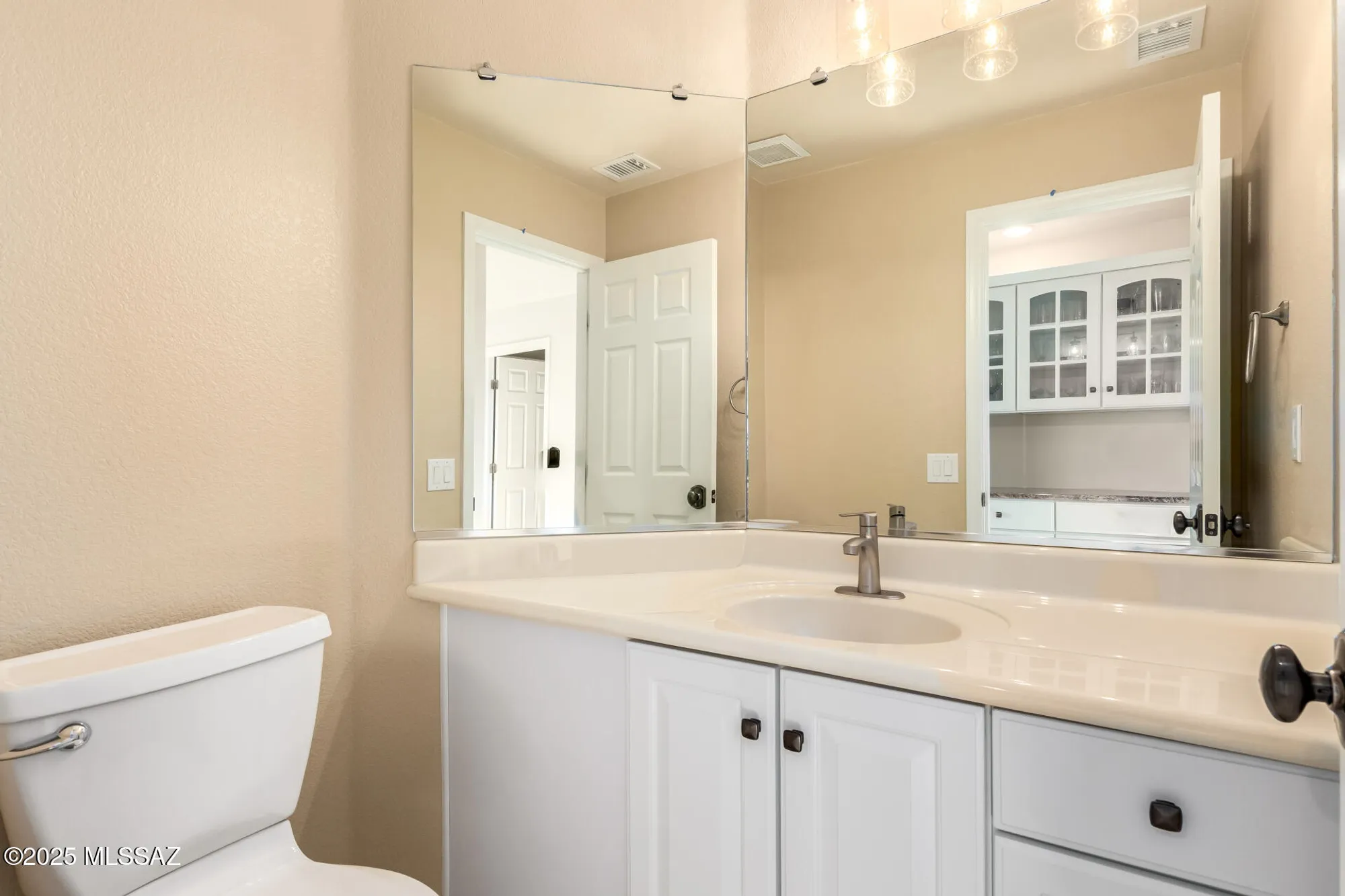 Property Slideshow image 28 of 36 | 37982 s desert highland dr, Tucson, AZ, 85739