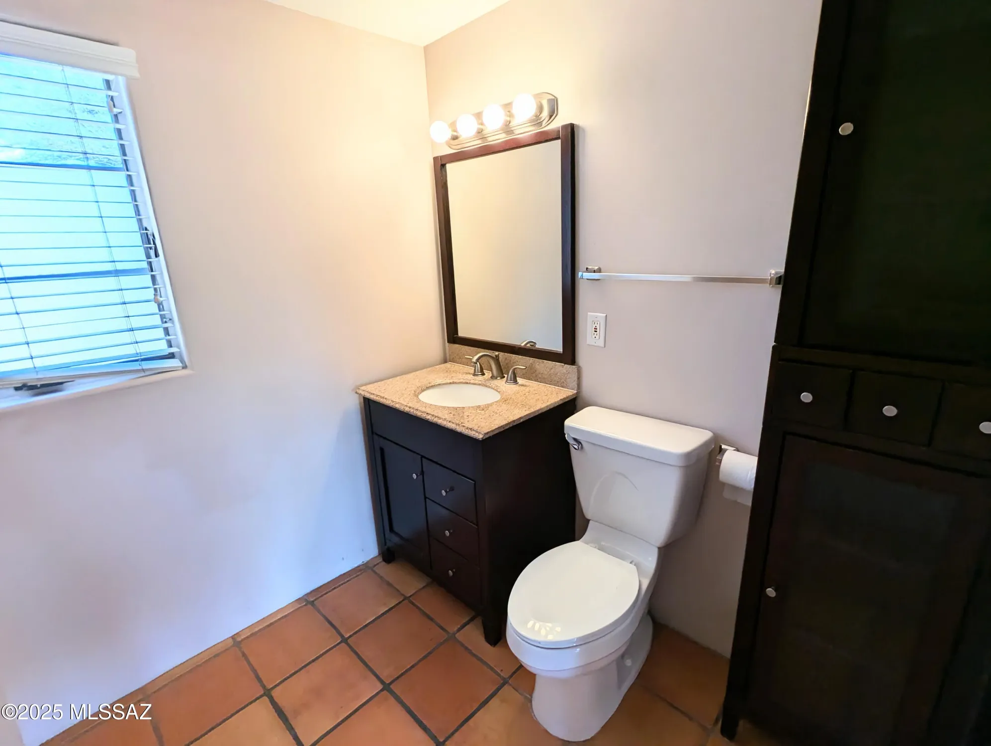 Property Slideshow image 18 of 28 | 515 s la canada dr c, Green Valley, AZ, 85614