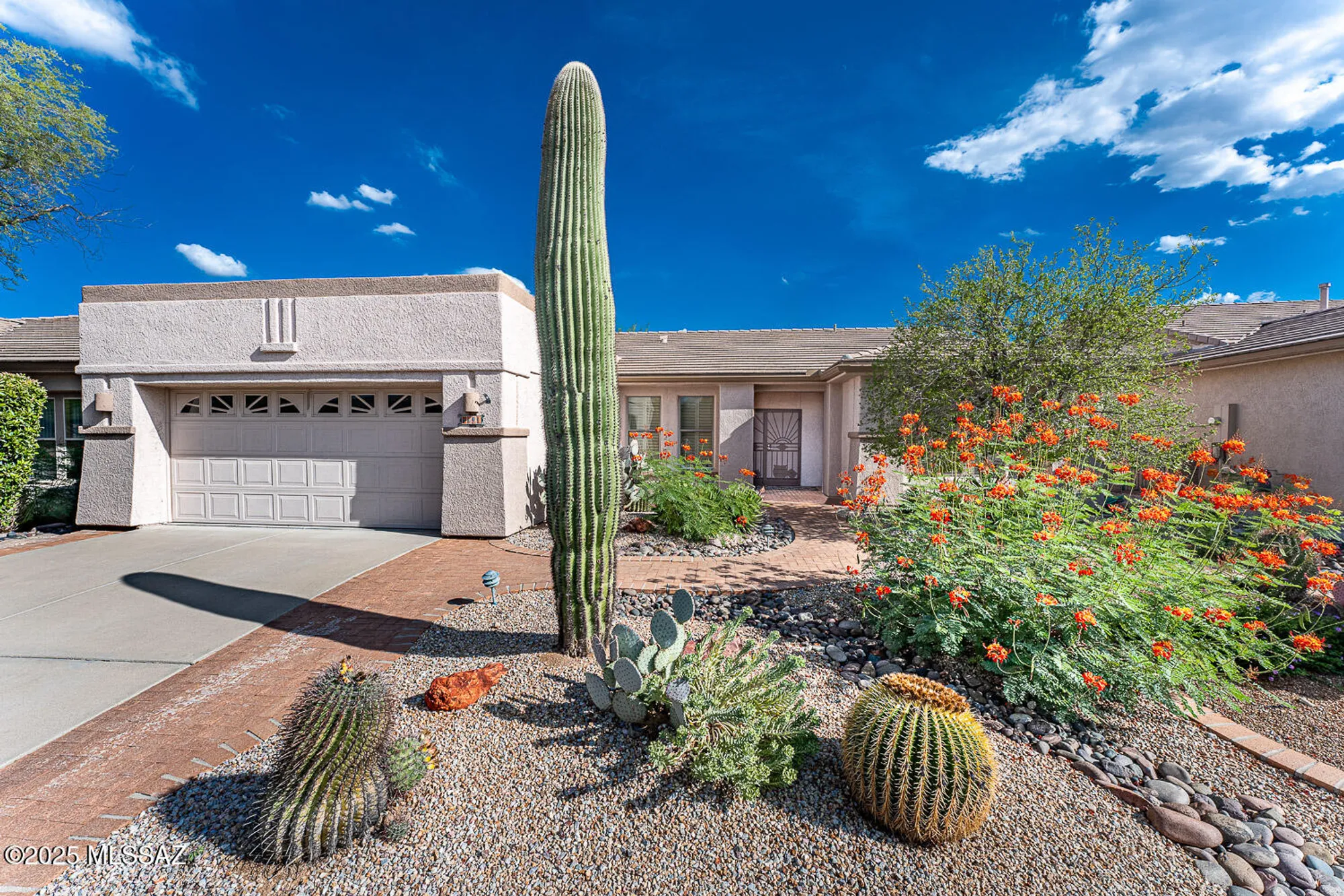 Property Slideshow image 2 of 50 | 4691 s piccadilly dr, Green Valley, AZ, 85622
