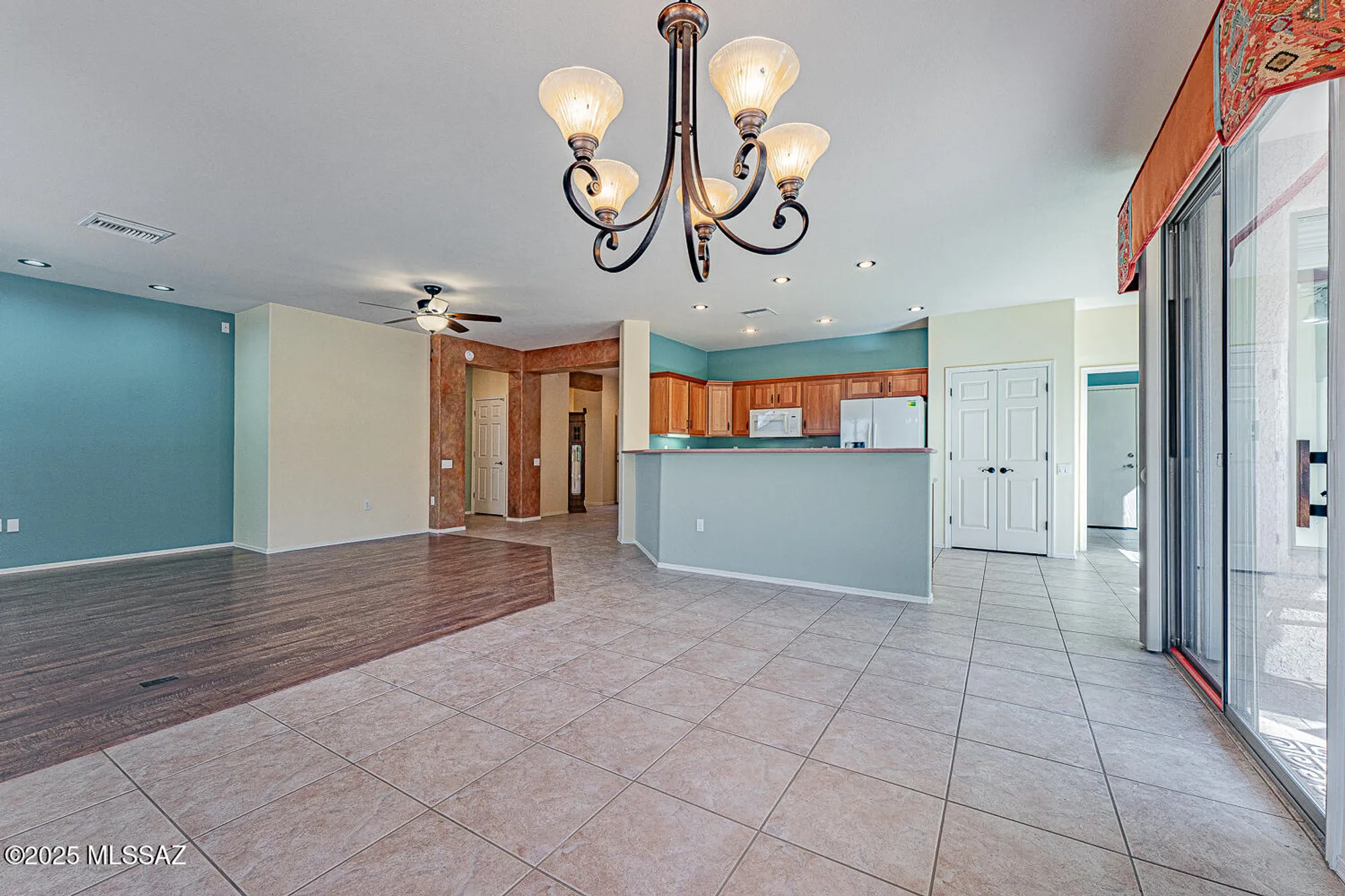 Property Slideshow image 9 of 50 | 4691 s piccadilly dr, Green Valley, AZ, 85622