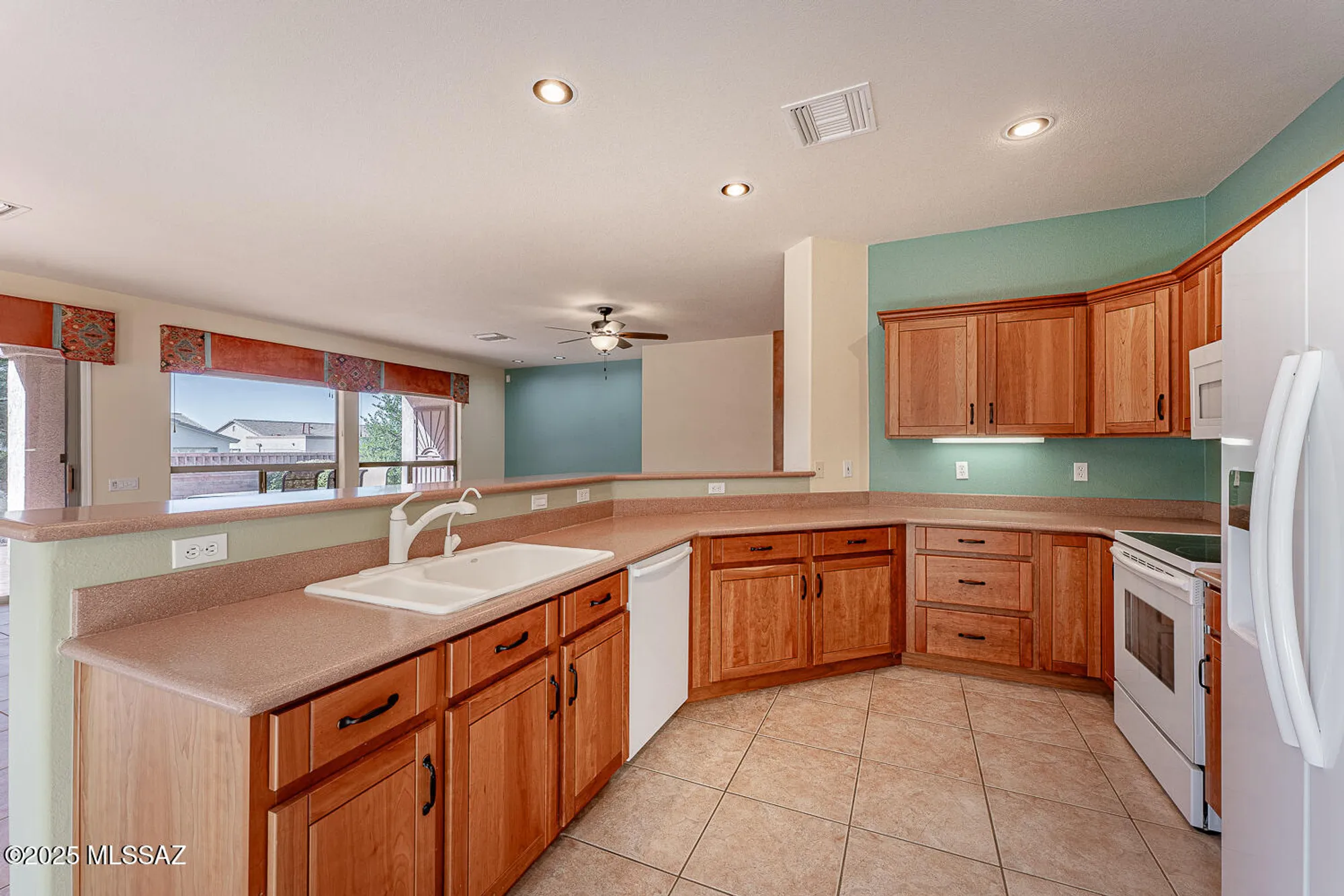 Property Slideshow image 11 of 50 | 4691 s piccadilly dr, Green Valley, AZ, 85622