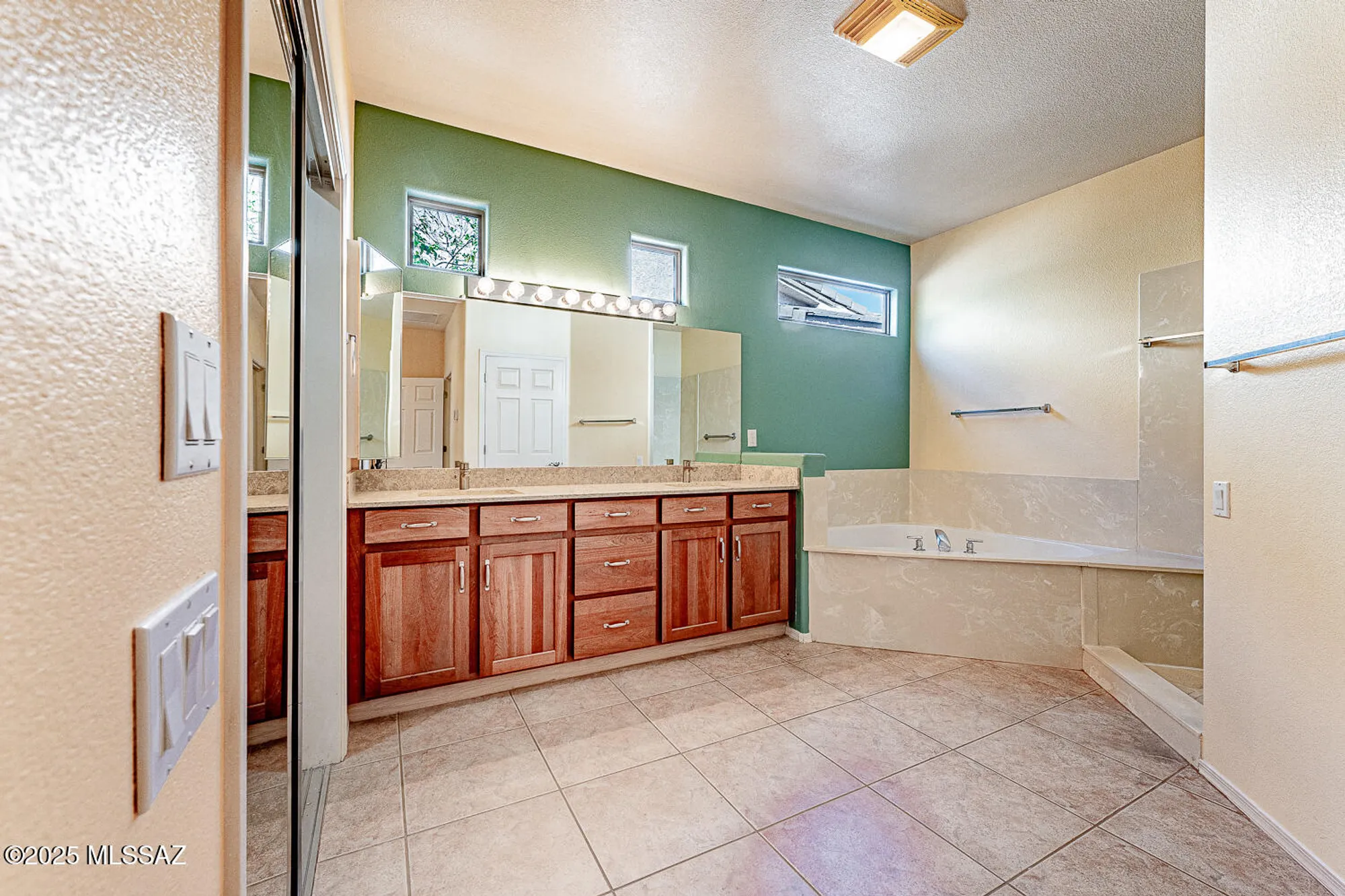 Property Slideshow image 25 of 50 | 4691 s piccadilly dr, Green Valley, AZ, 85622