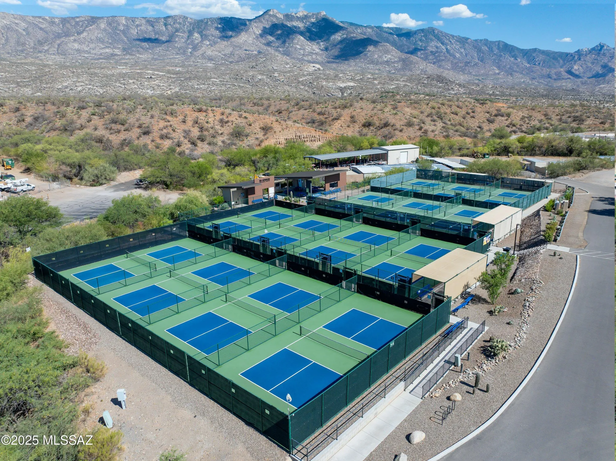 Property Slideshow image 28 of 30 | 62654 e flower ridge dr, Saddlebrooke, AZ, 85739