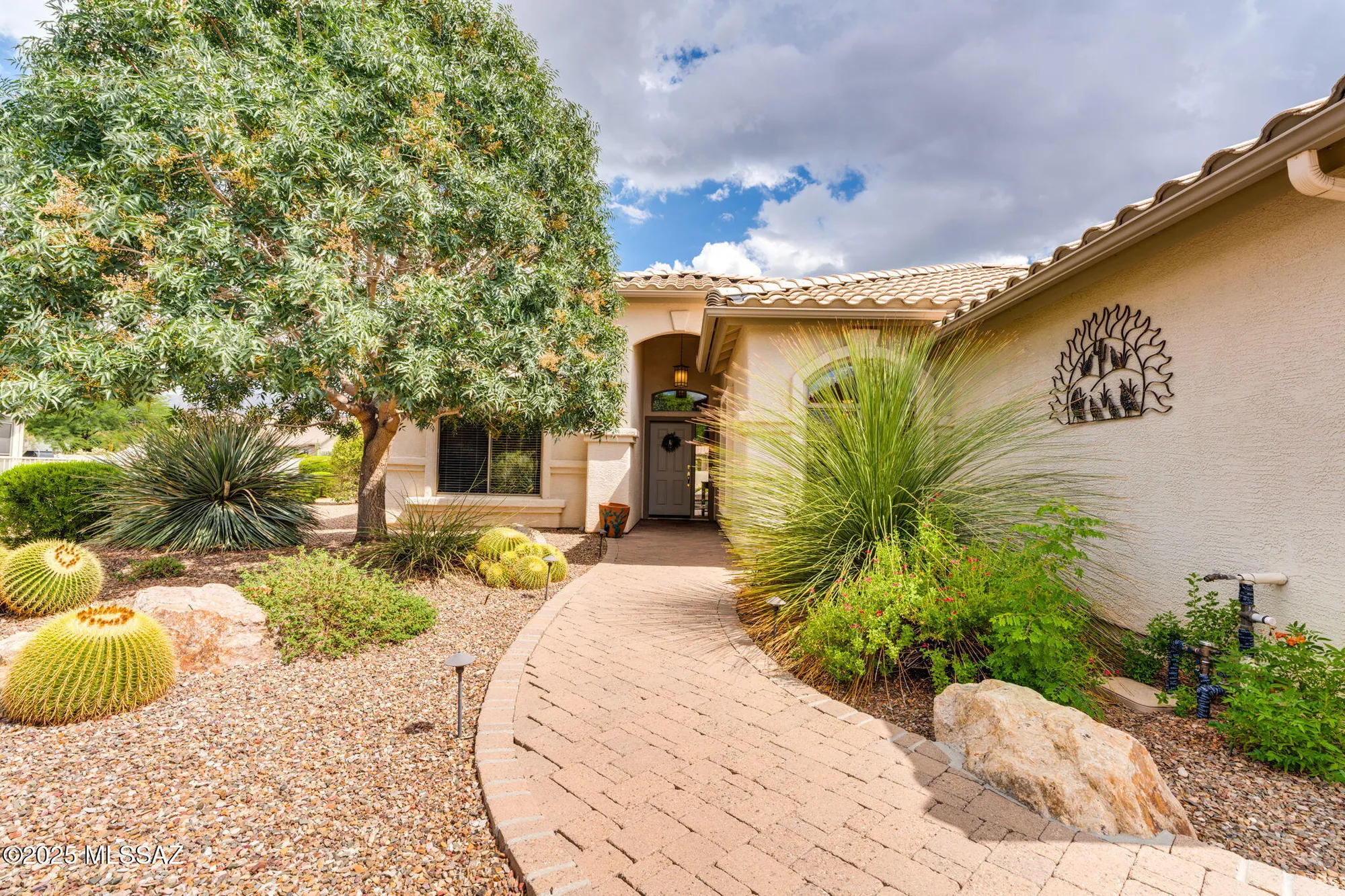 Property Slideshow image 2 of 38 | 39477 s moonwood dr, Tucson, AZ, 85739