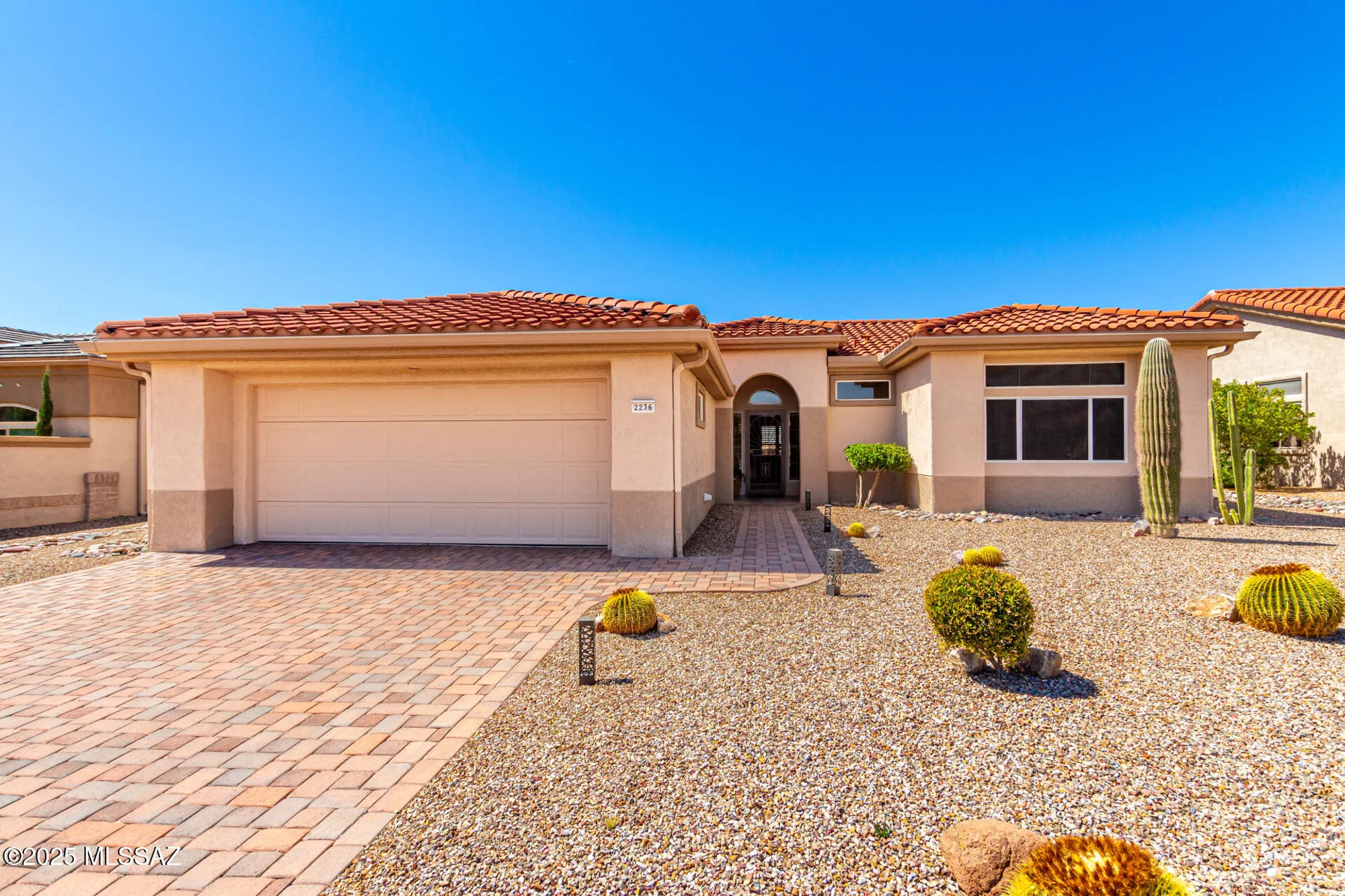 Property Slideshow image 1 of 22 | 2236 e romero canyon dr, Oro Valley, AZ, 85755