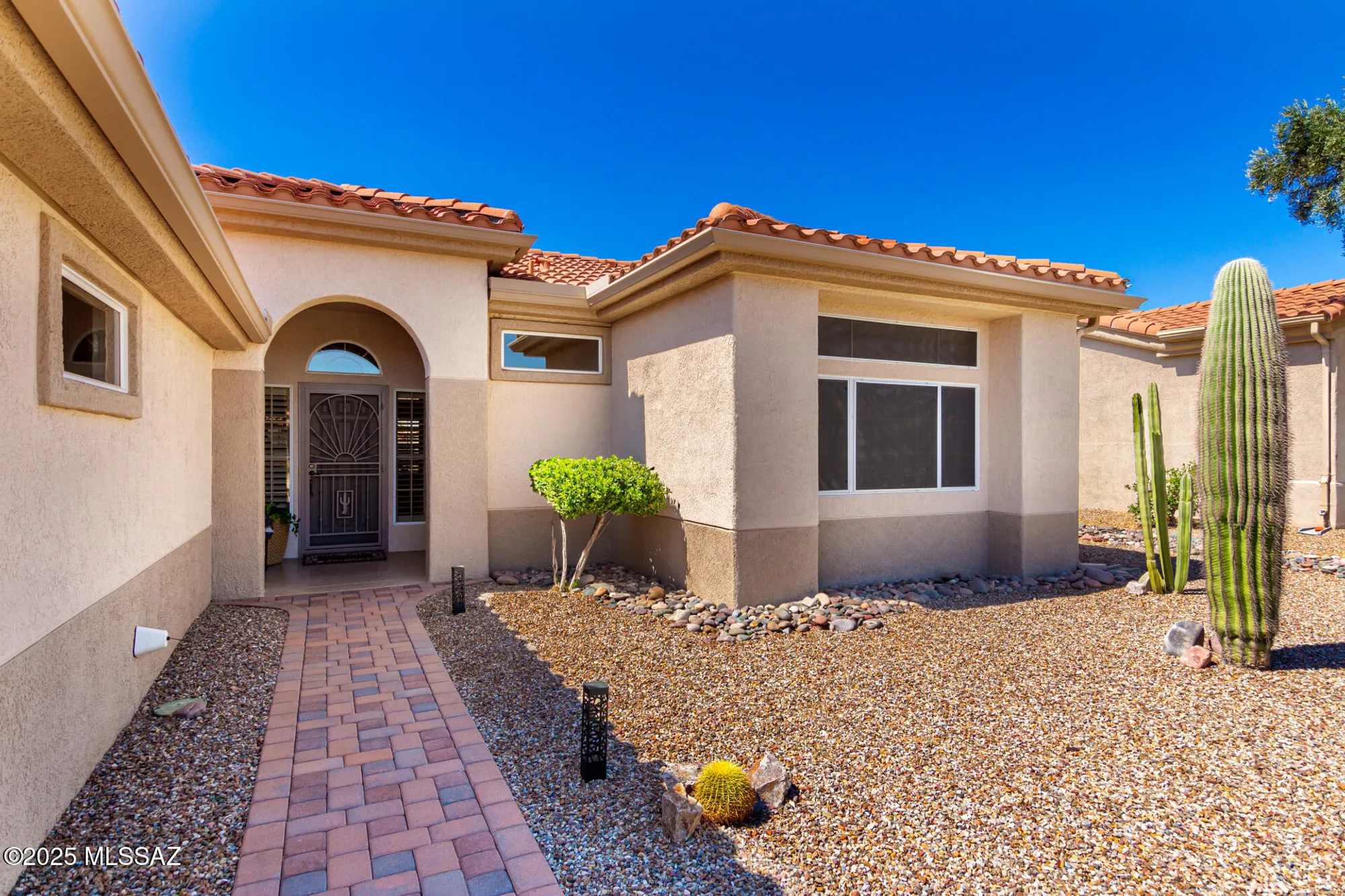 Property Slideshow image 2 of 22 | 2236 e romero canyon dr, Oro Valley, AZ, 85755