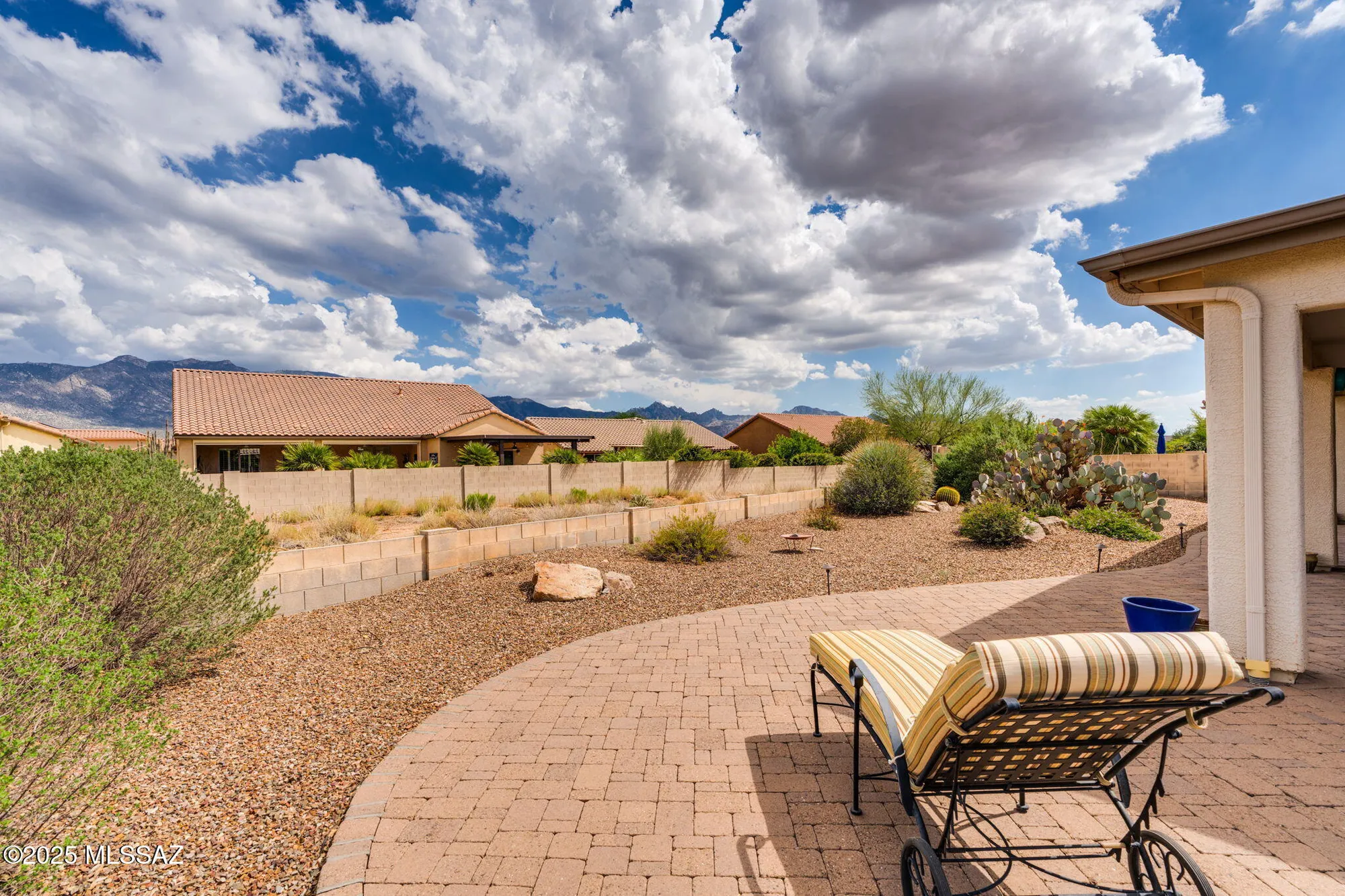 Property Slideshow image 35 of 38 | 39477 s moonwood dr, Tucson, AZ, 85739