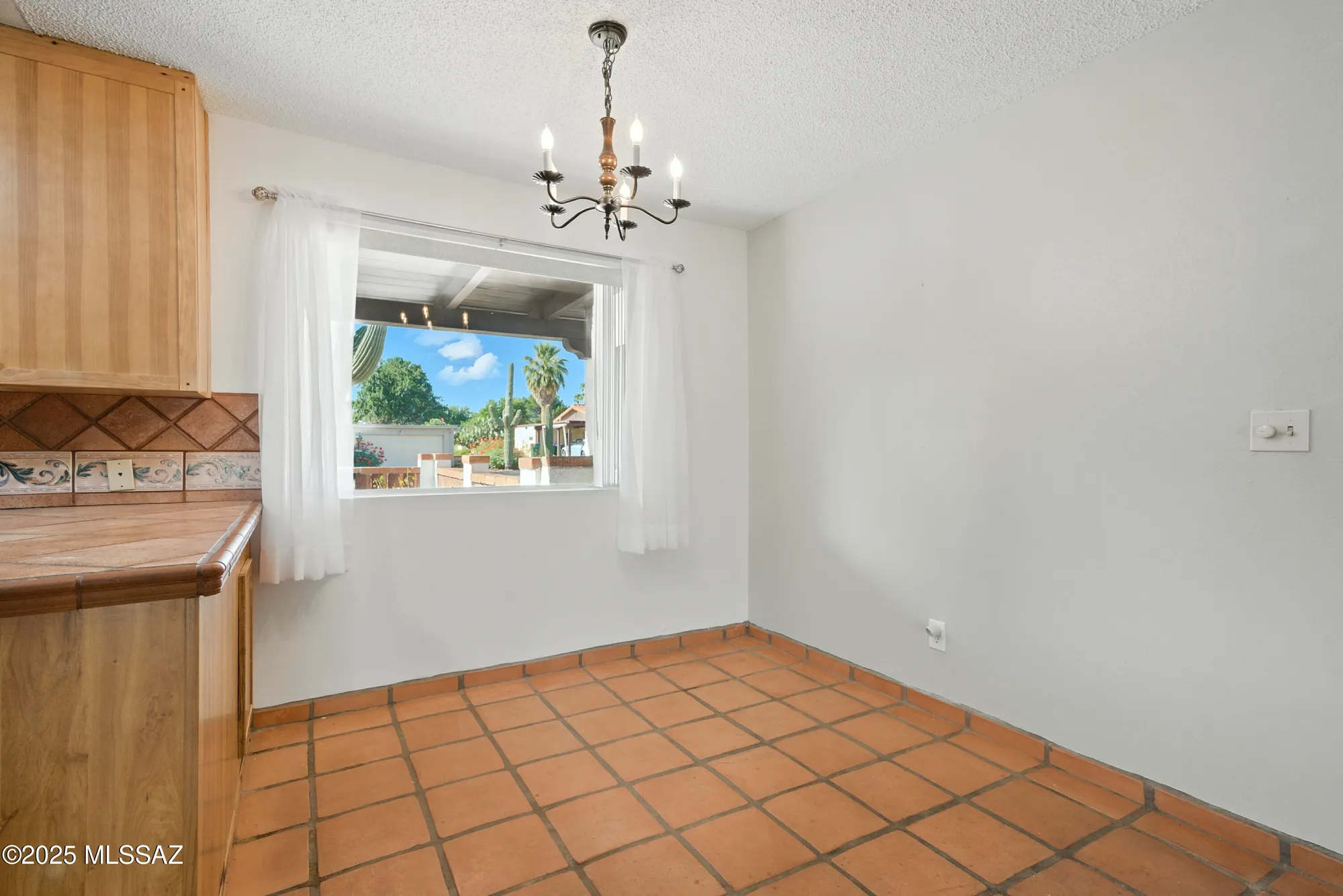 Property Slideshow image 11 of 36 | 146 e verde vis, Green Valley, AZ, 85614