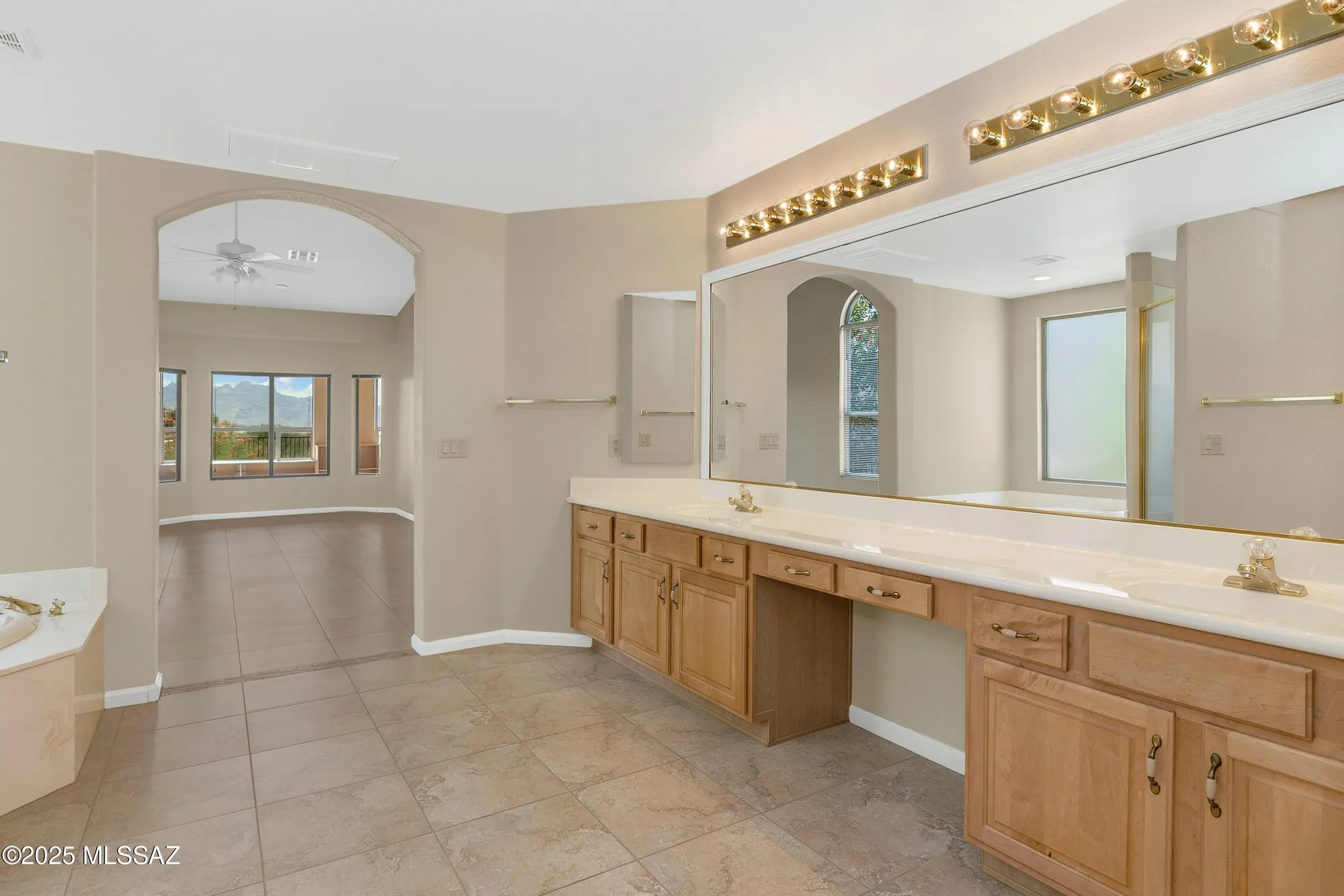 Property Slideshow image 34 of 50 | 62105 e valley crest ct, Saddlebrooke, AZ, 85739