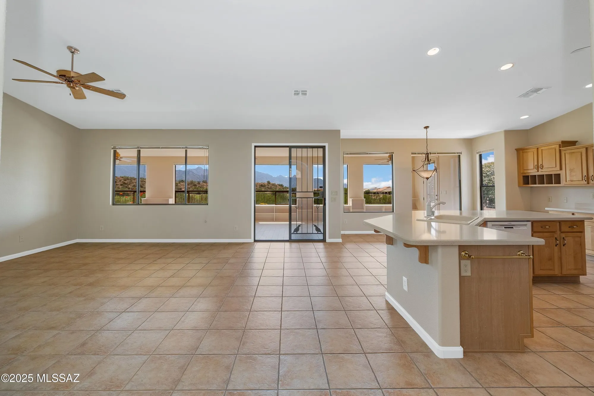 Property Slideshow image 15 of 50 | 62105 e valley crest ct, Saddlebrooke, AZ, 85739