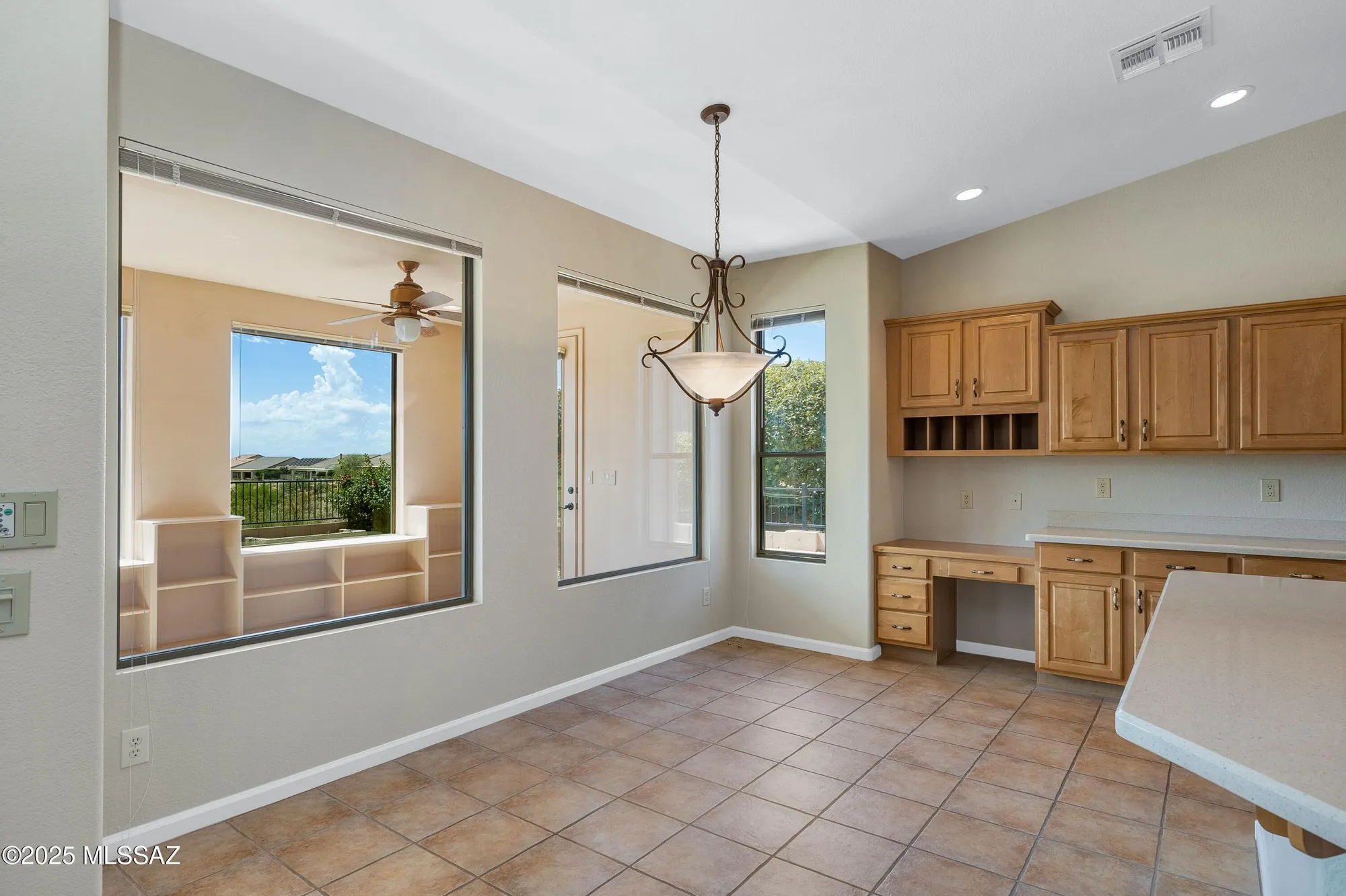 Property Slideshow image 20 of 50 | 62105 e valley crest ct, Saddlebrooke, AZ, 85739