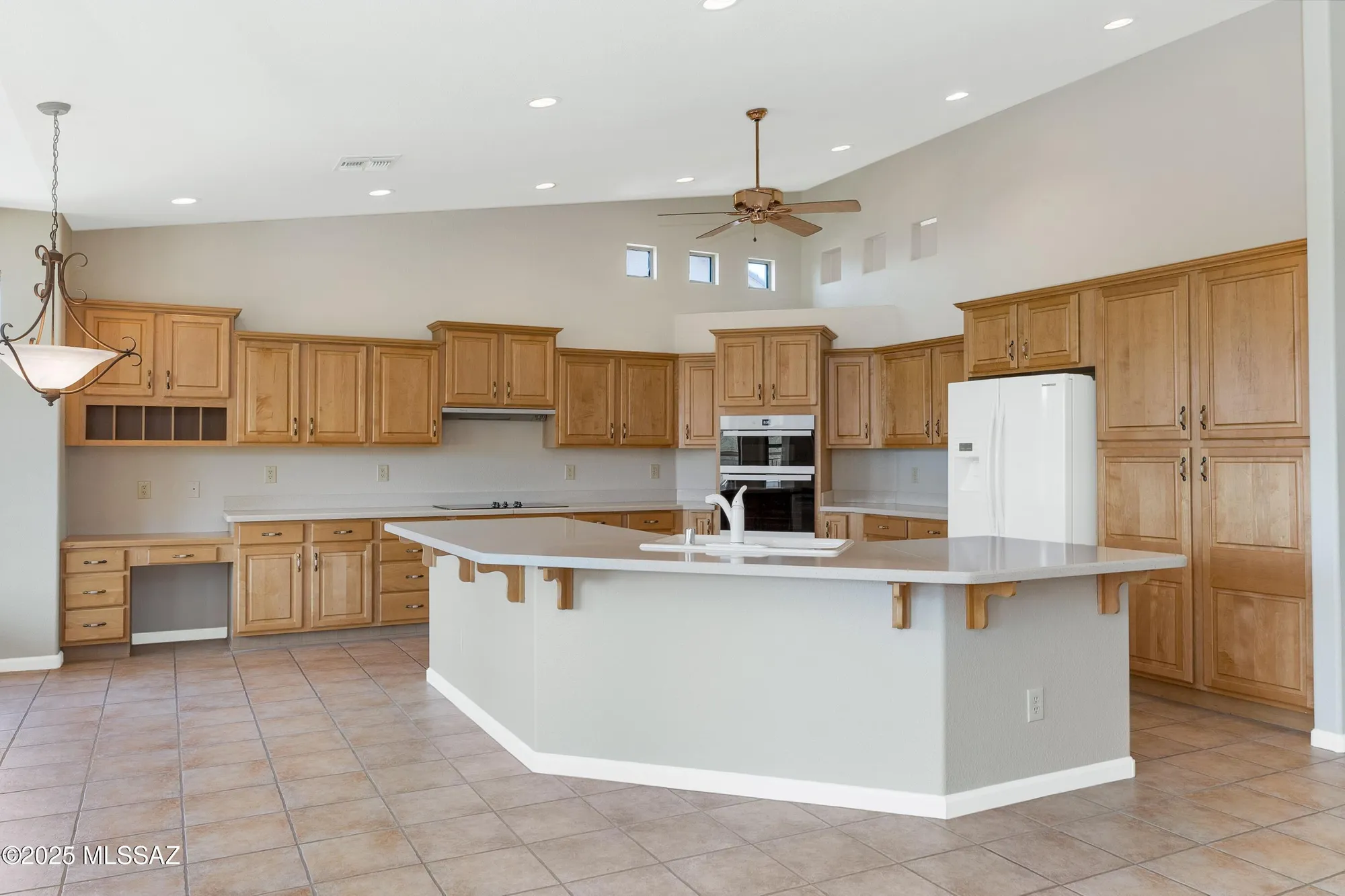 Property Slideshow image 16 of 50 | 62105 e valley crest ct, Saddlebrooke, AZ, 85739