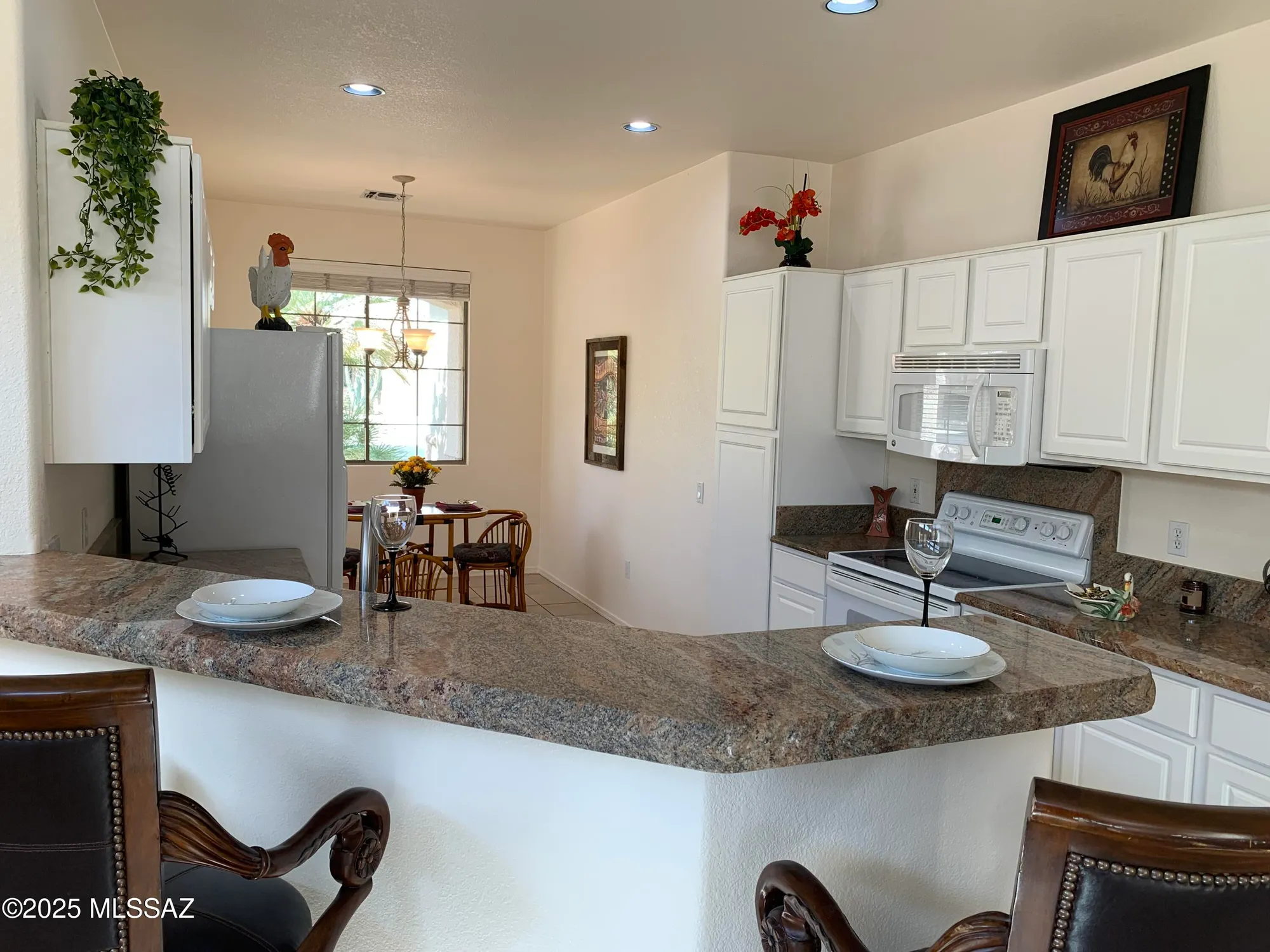 Property Slideshow image 18 of 50 | 7975 w blue heron way, Tucson, AZ, 85743
