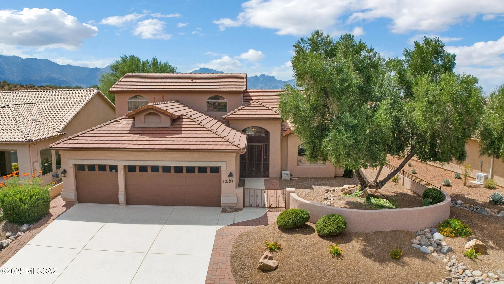 Property Slideshow image 1 of 50 | 62105 e valley crest ct, Saddlebrooke, AZ, 85739